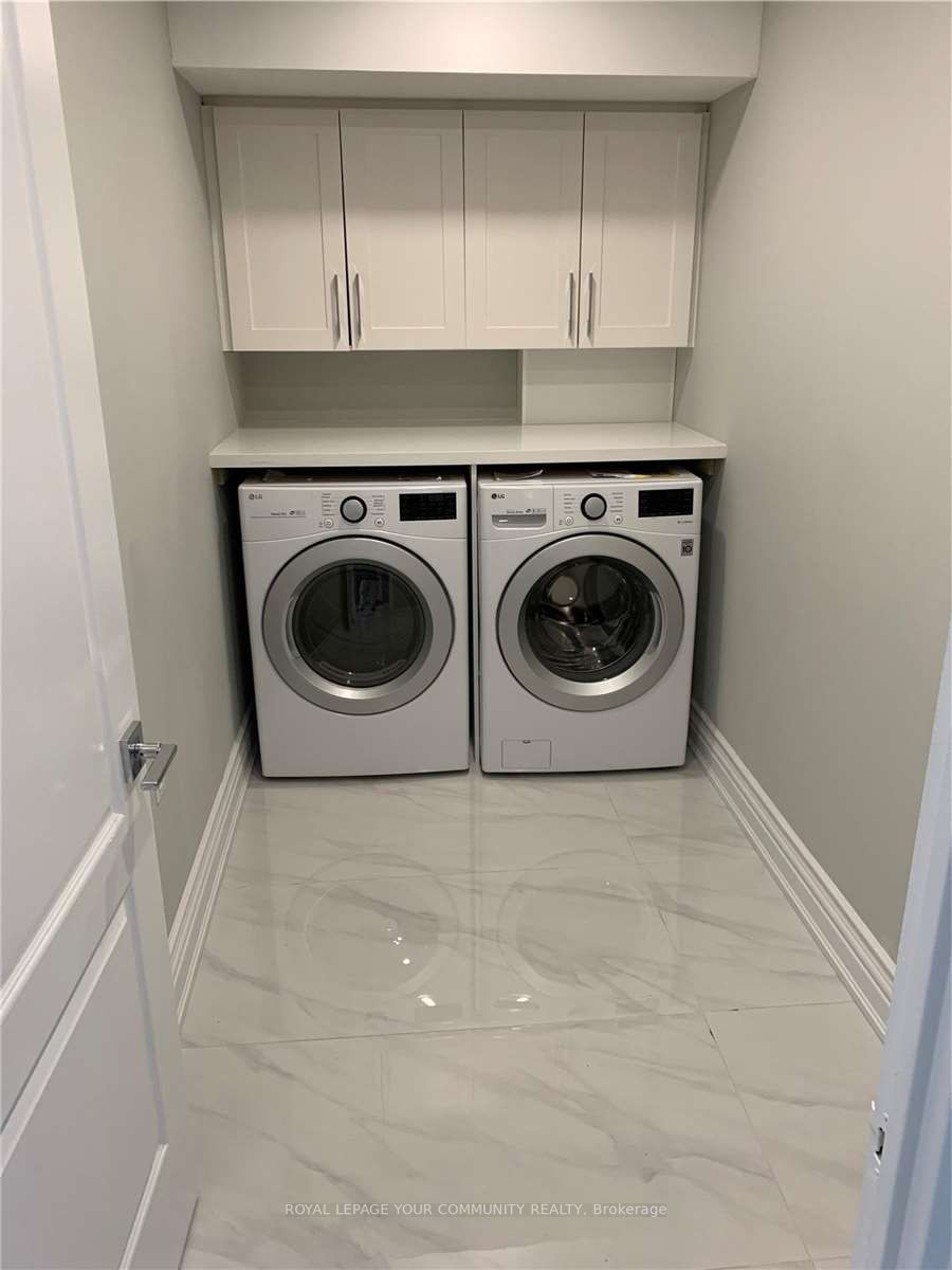 7 Townsgate Dr, #312