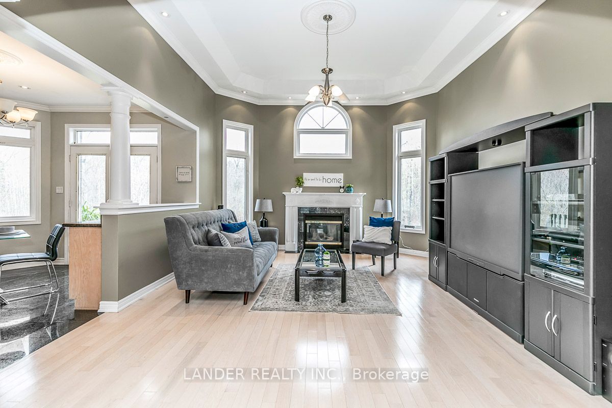 91 Manor Ridge Tr