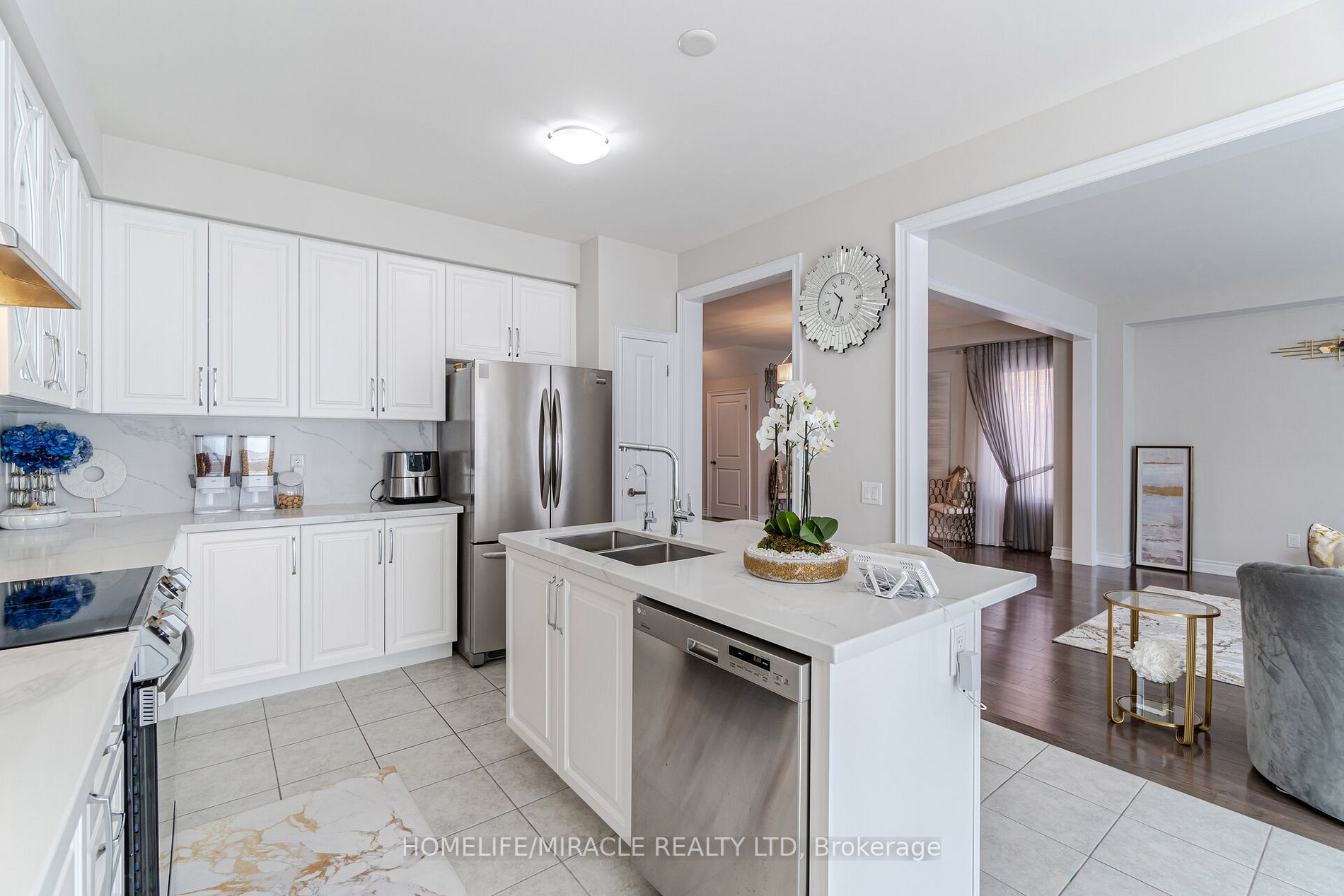 19 Selby Cres
