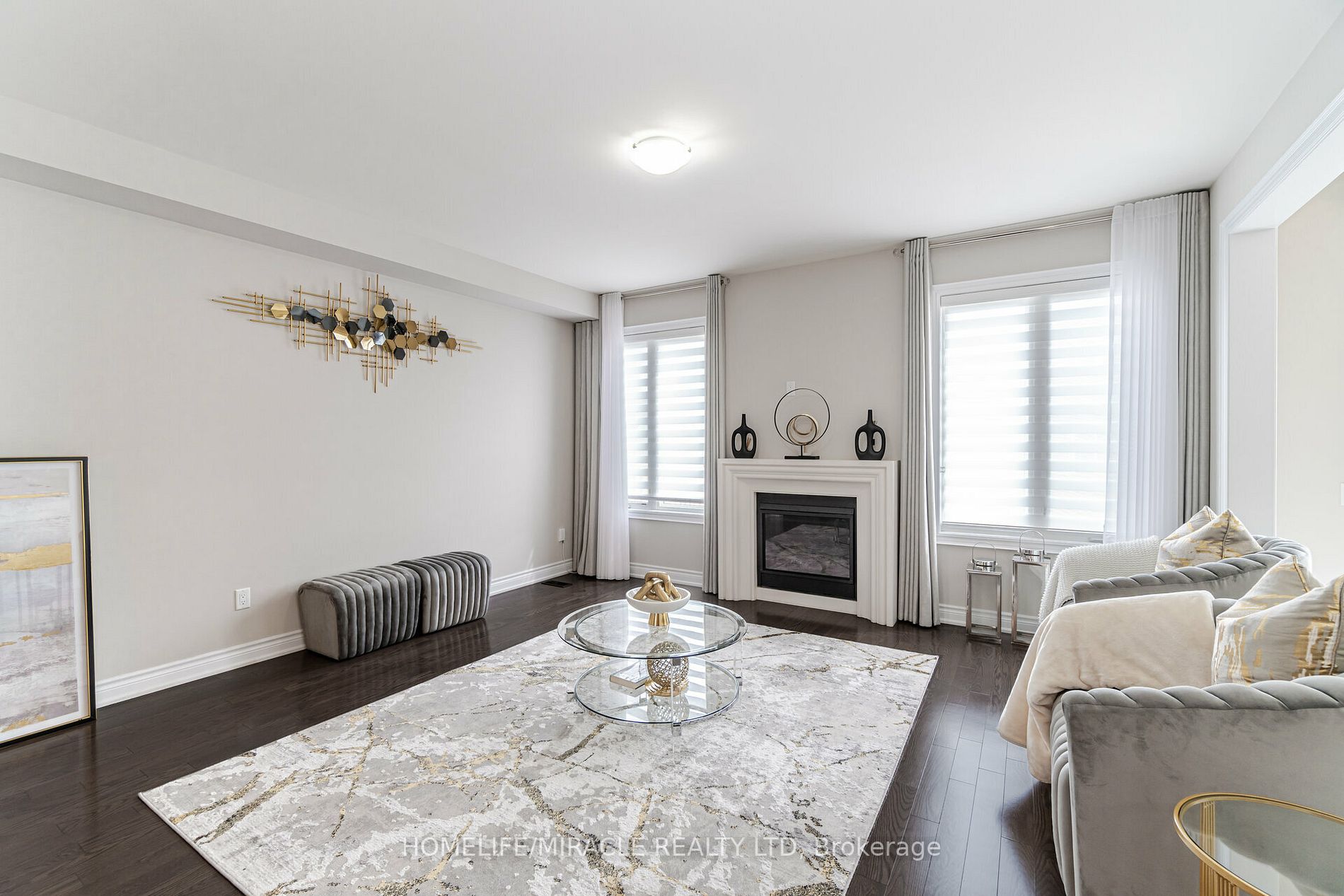 19 Selby Cres