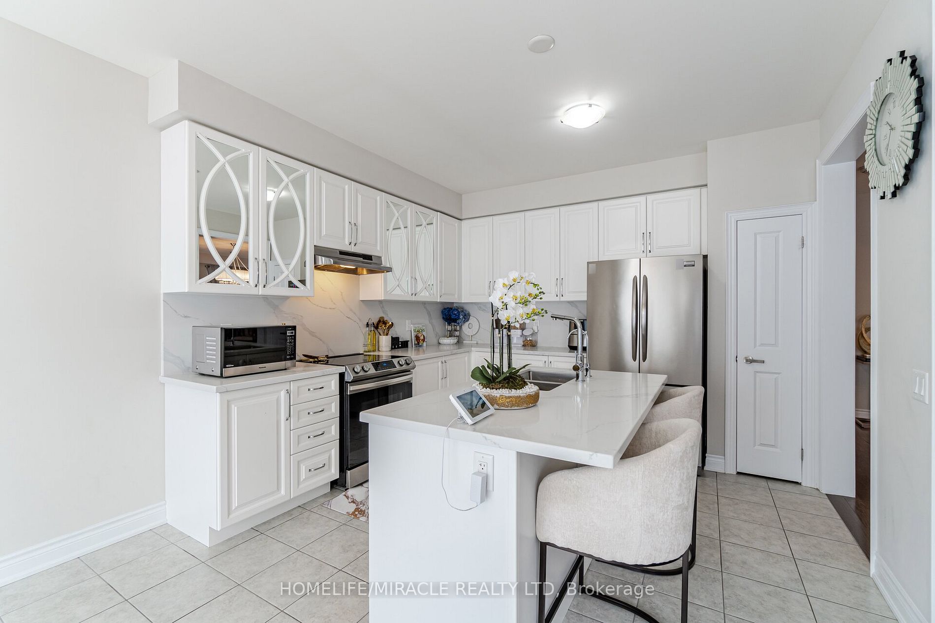 19 Selby Cres