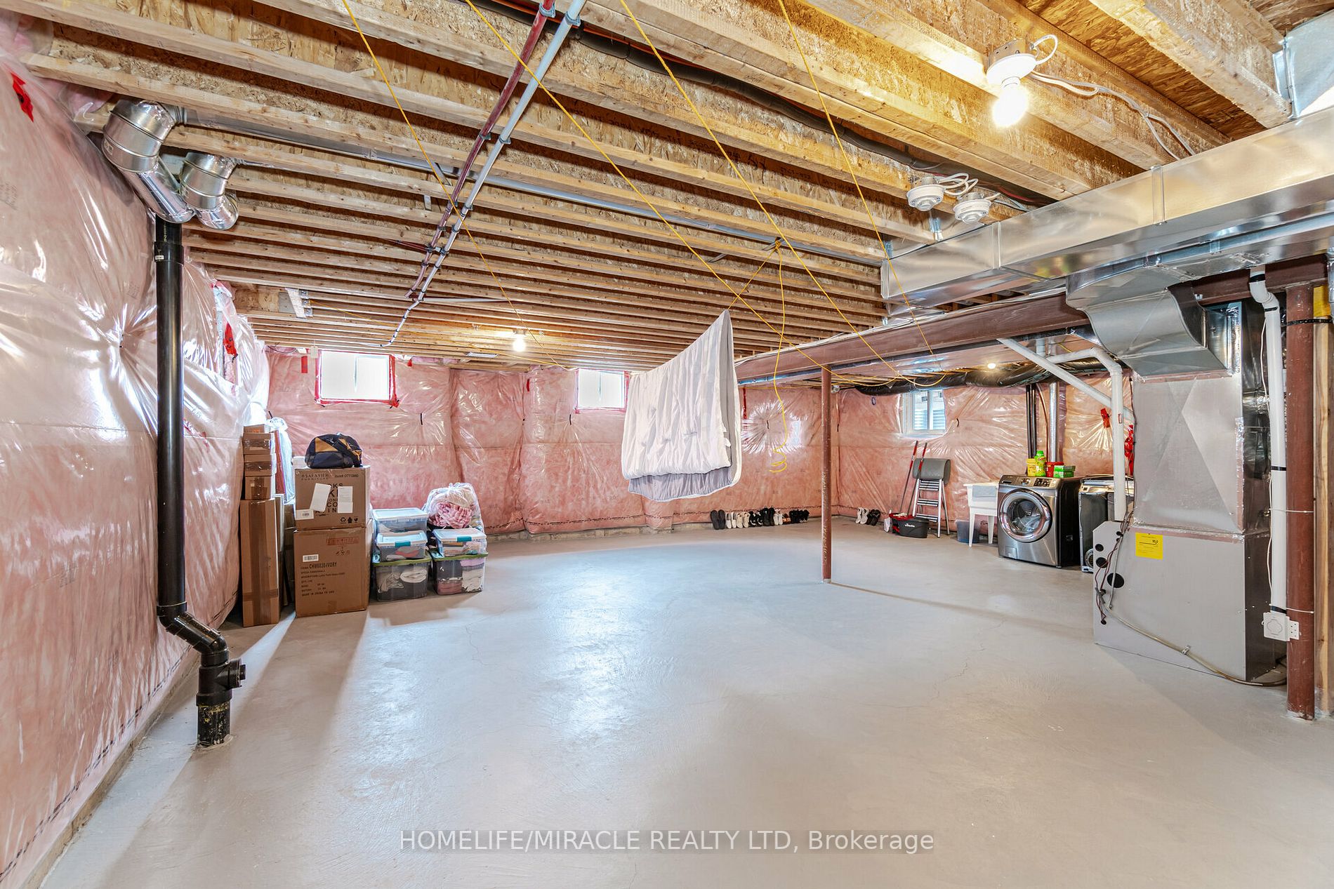 19 Selby Cres