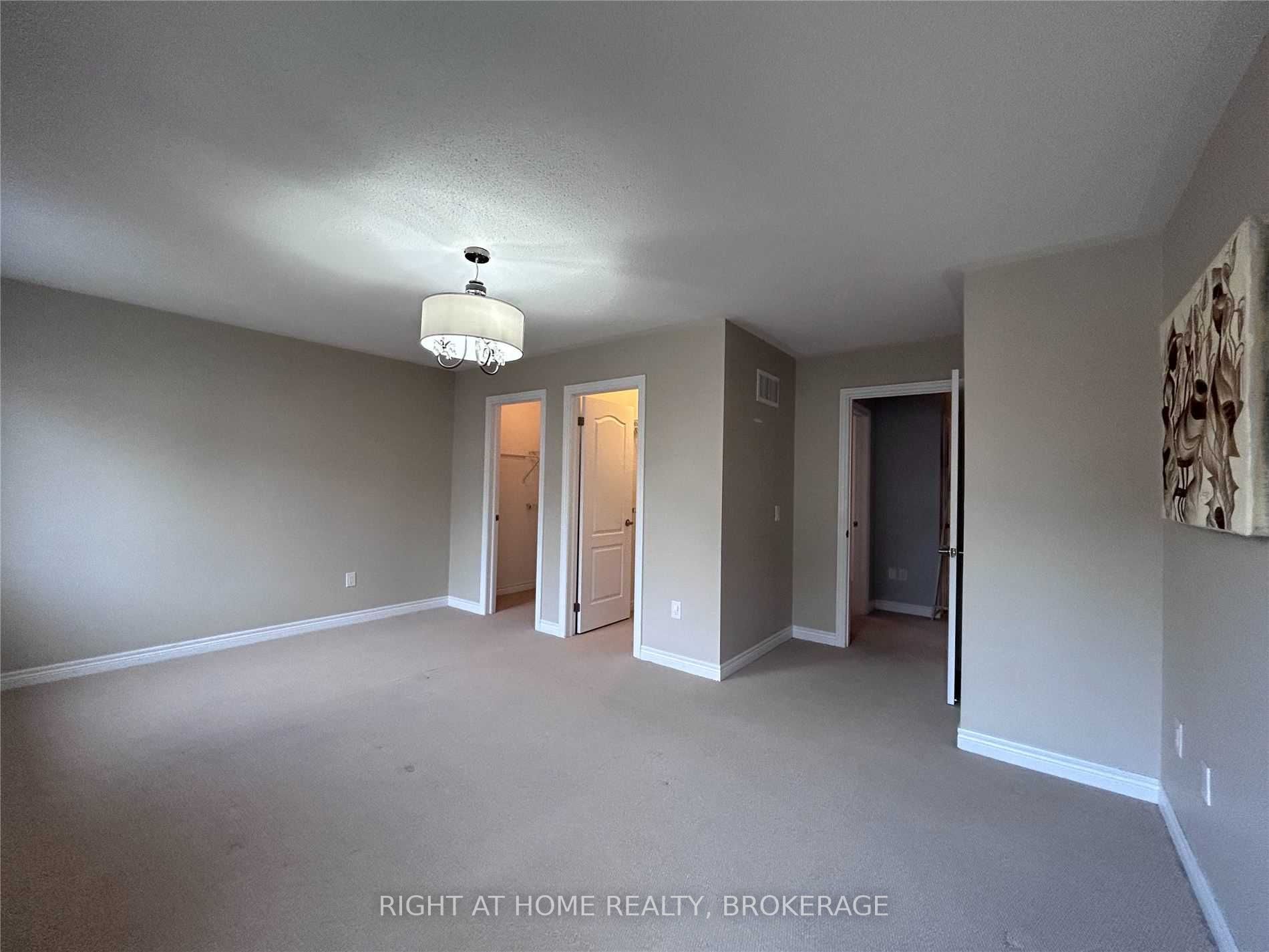438 Kwapis Boulevard