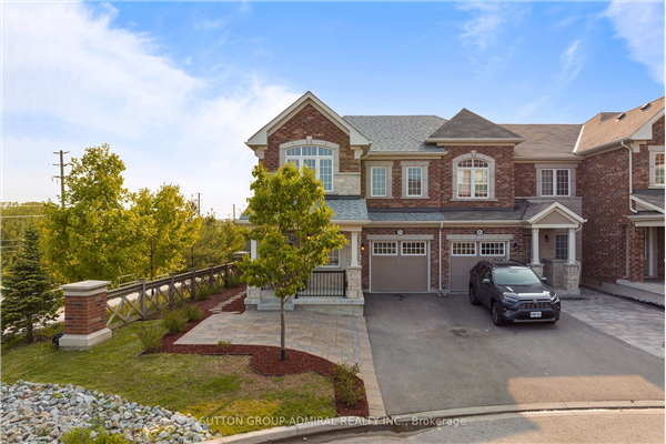 100 Payne Cres, Aurora