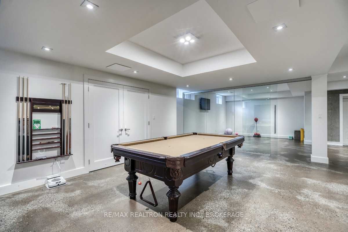 12399 Mccowan Rd