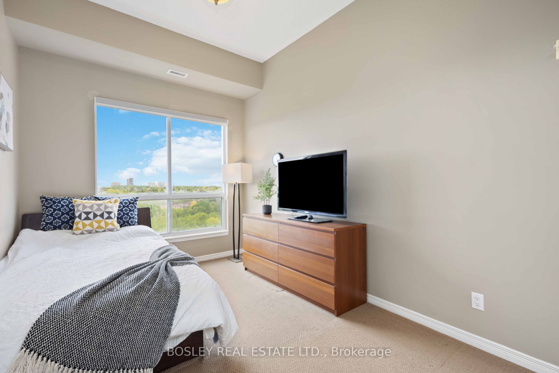 Listing N6042364 - Large Photo # 11