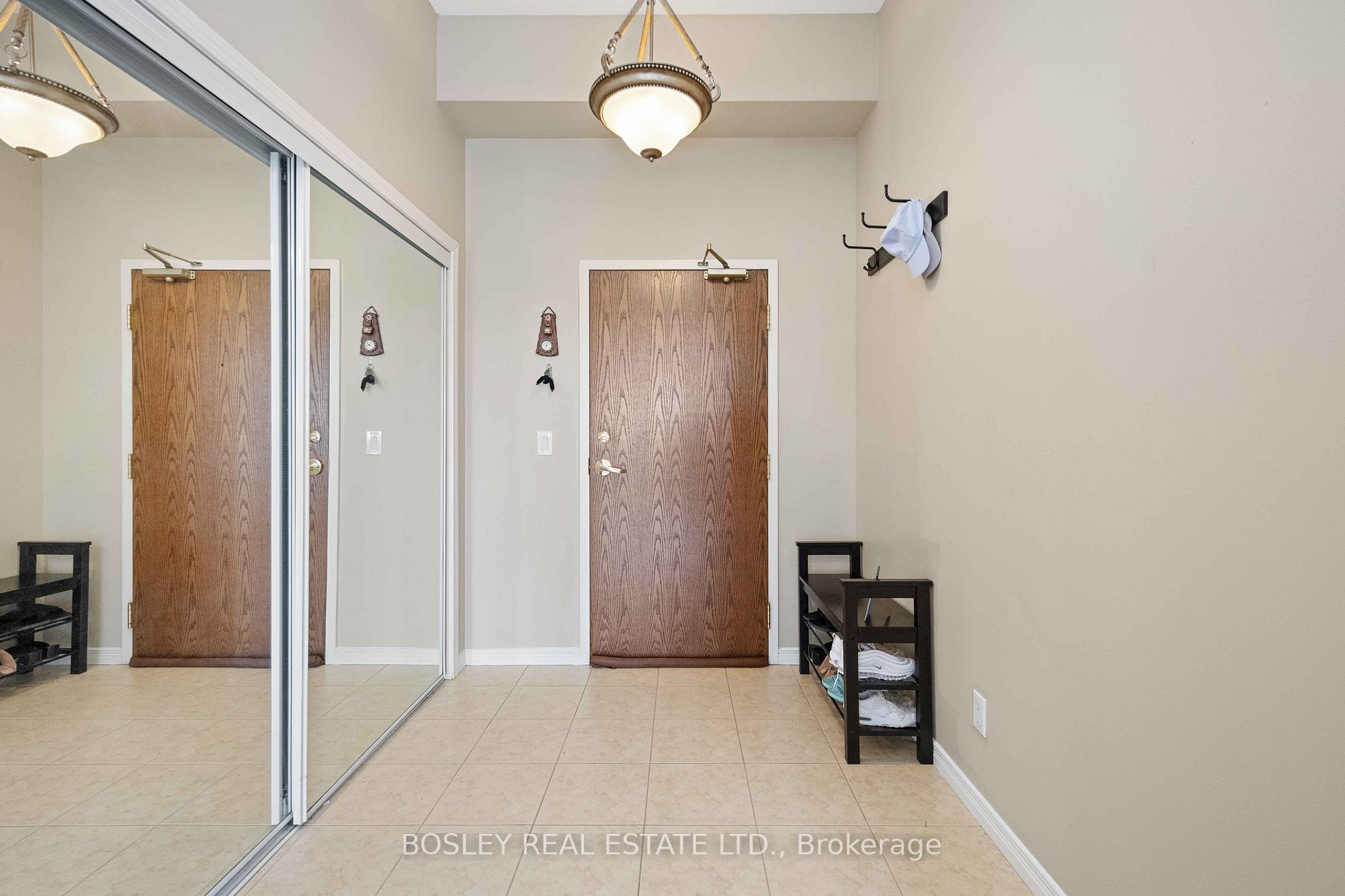 Listing N6042364 - Large Photo # 19