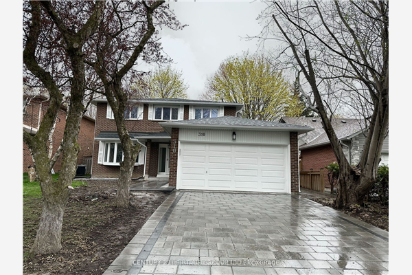 310 Primrose Lane N, Newmarket