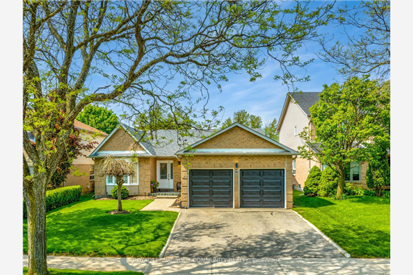 10 Milgate Pl, Aurora