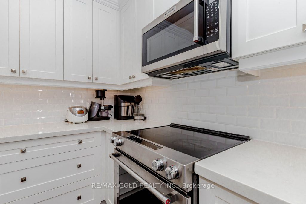 Listing N6043504 - Large Photo # 9