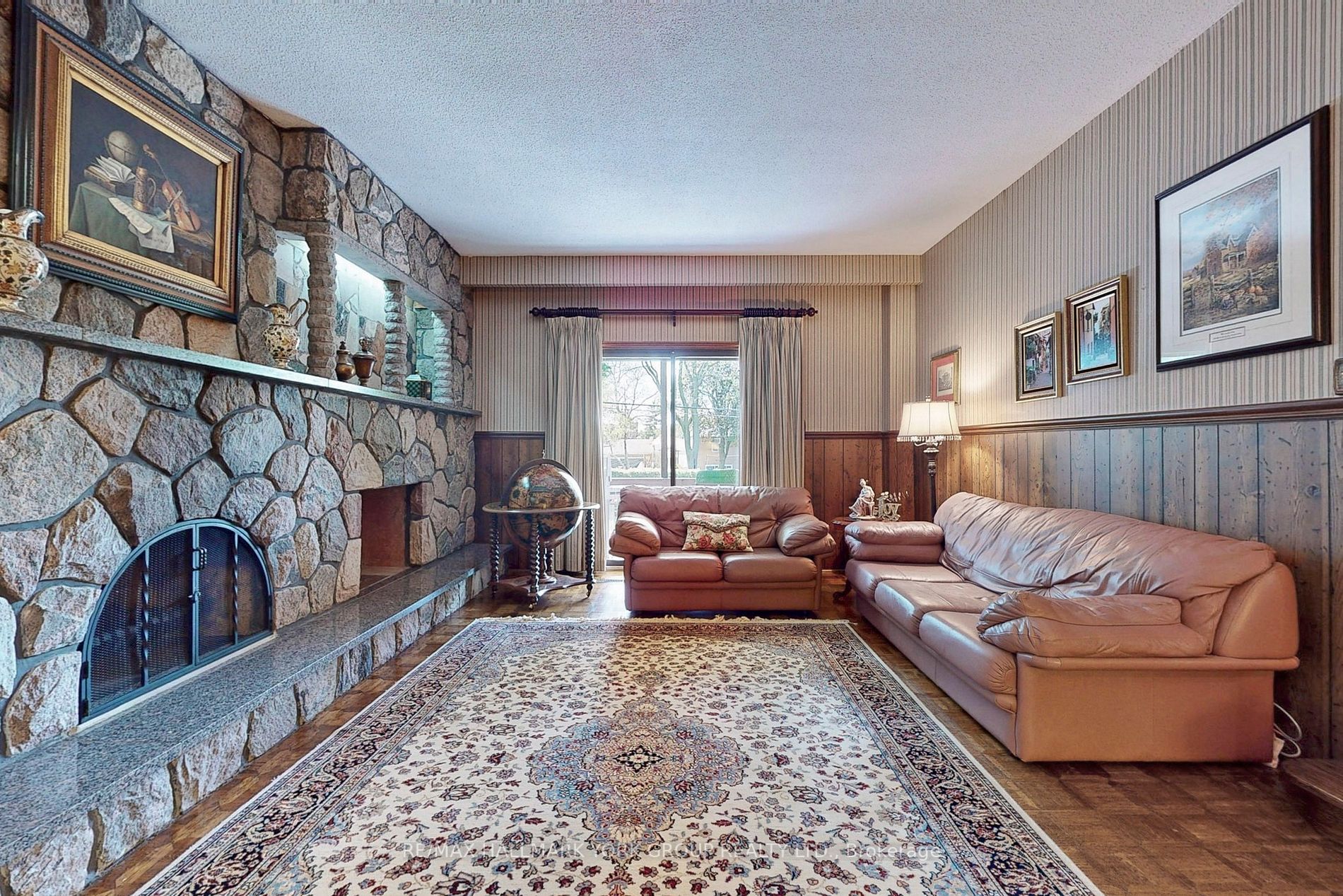 79 Rockview Gdns