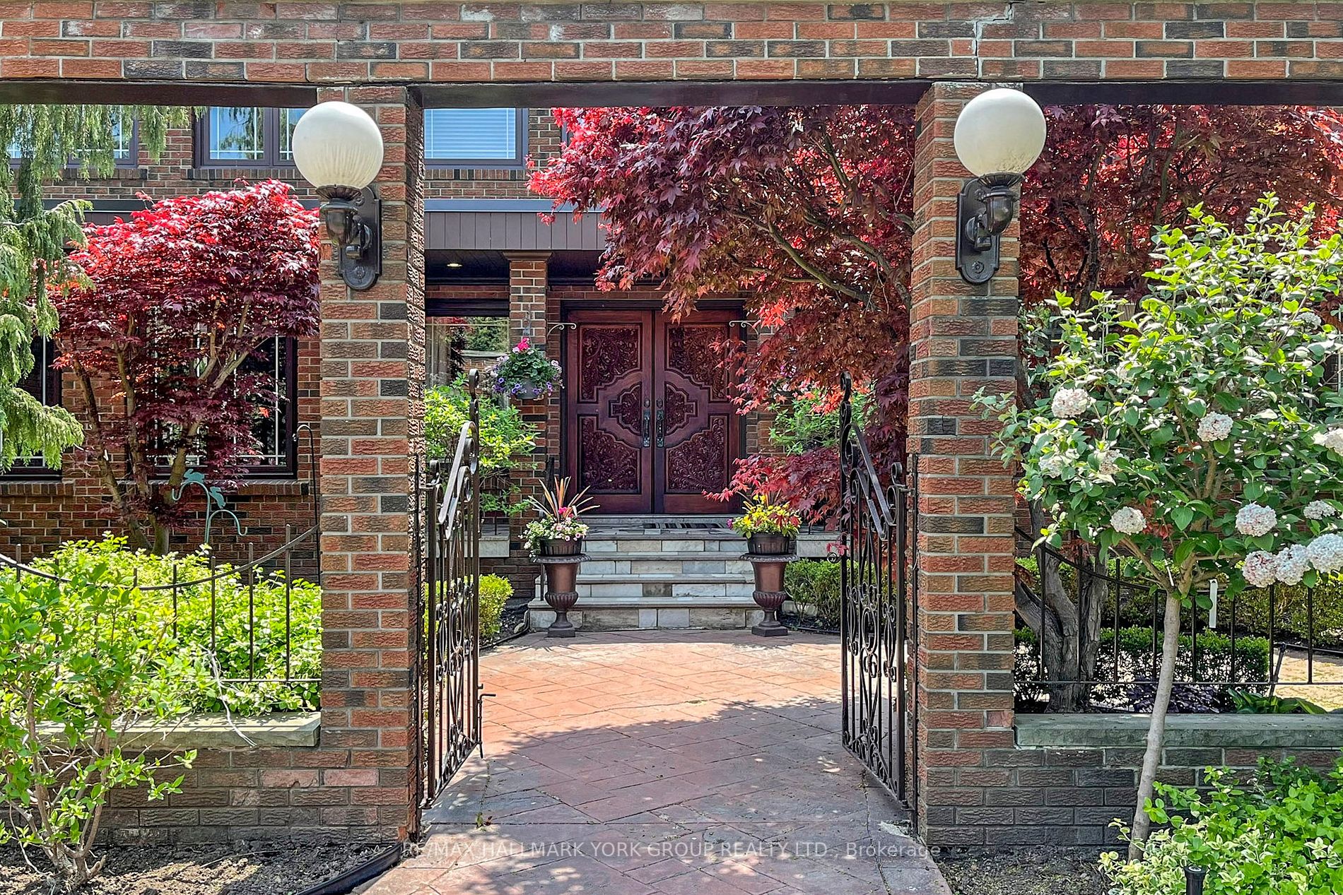 79 Rockview Gdns