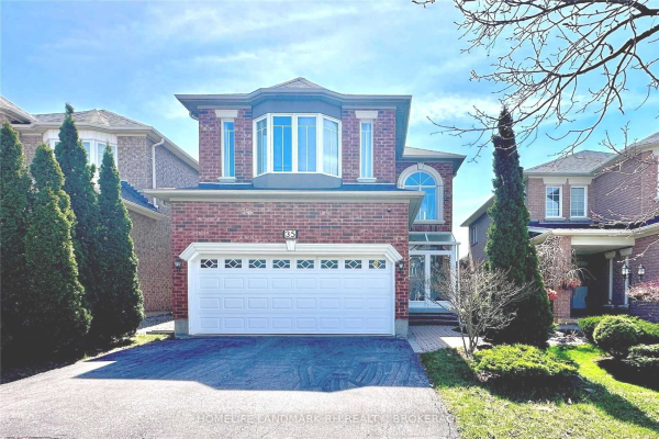 35 Martini Dr, Richmond Hill