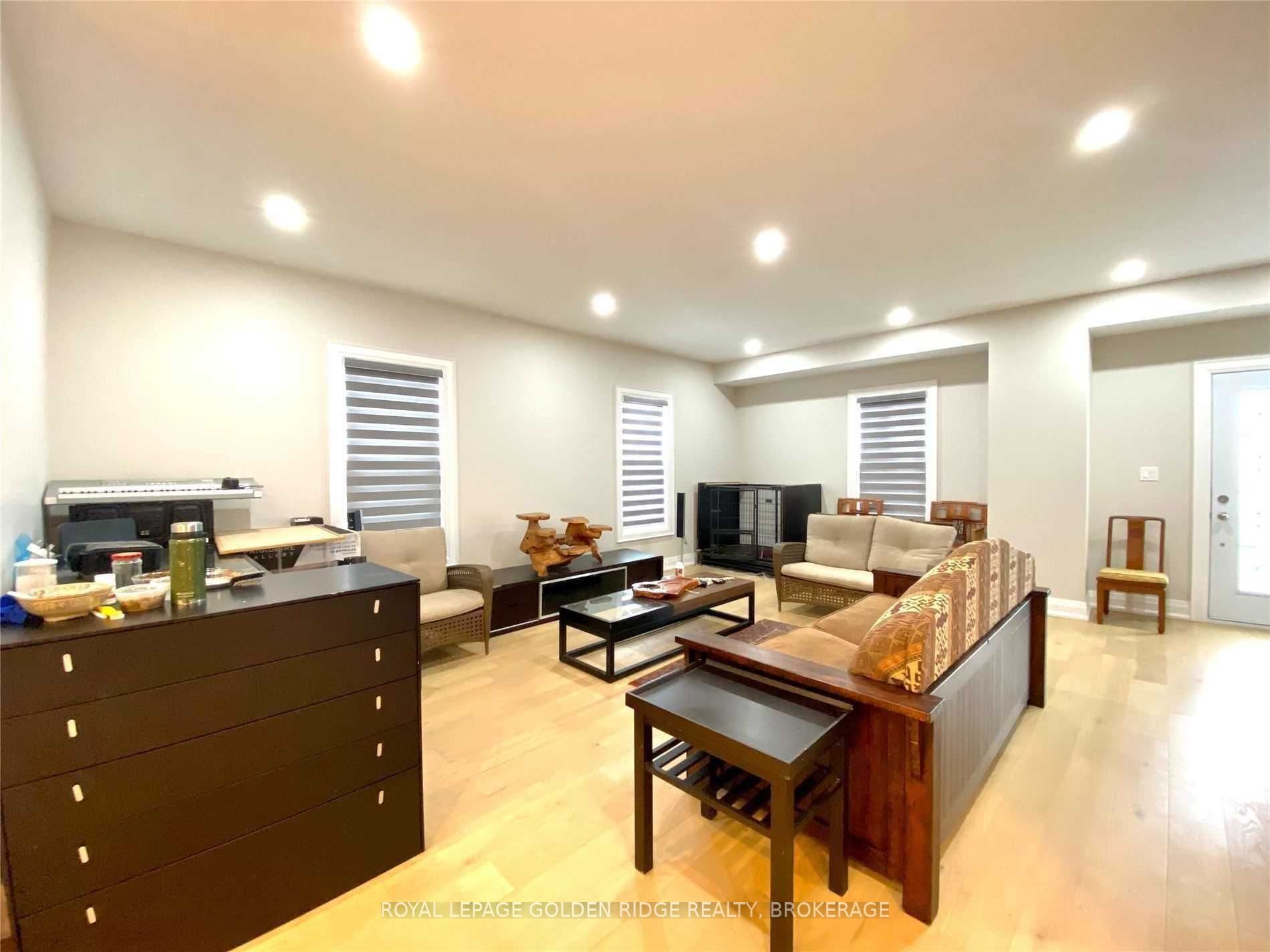 3992 Baseline Road