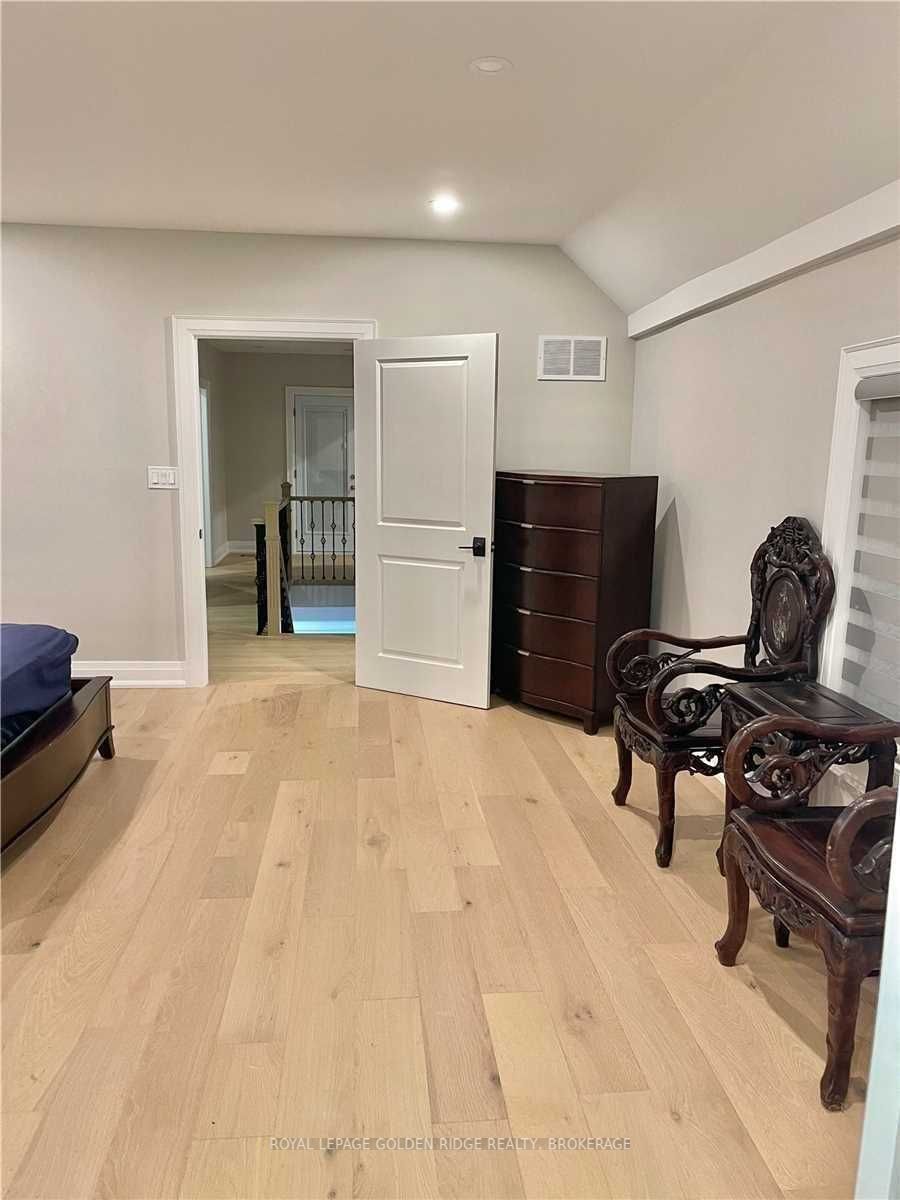 3992 Baseline Road