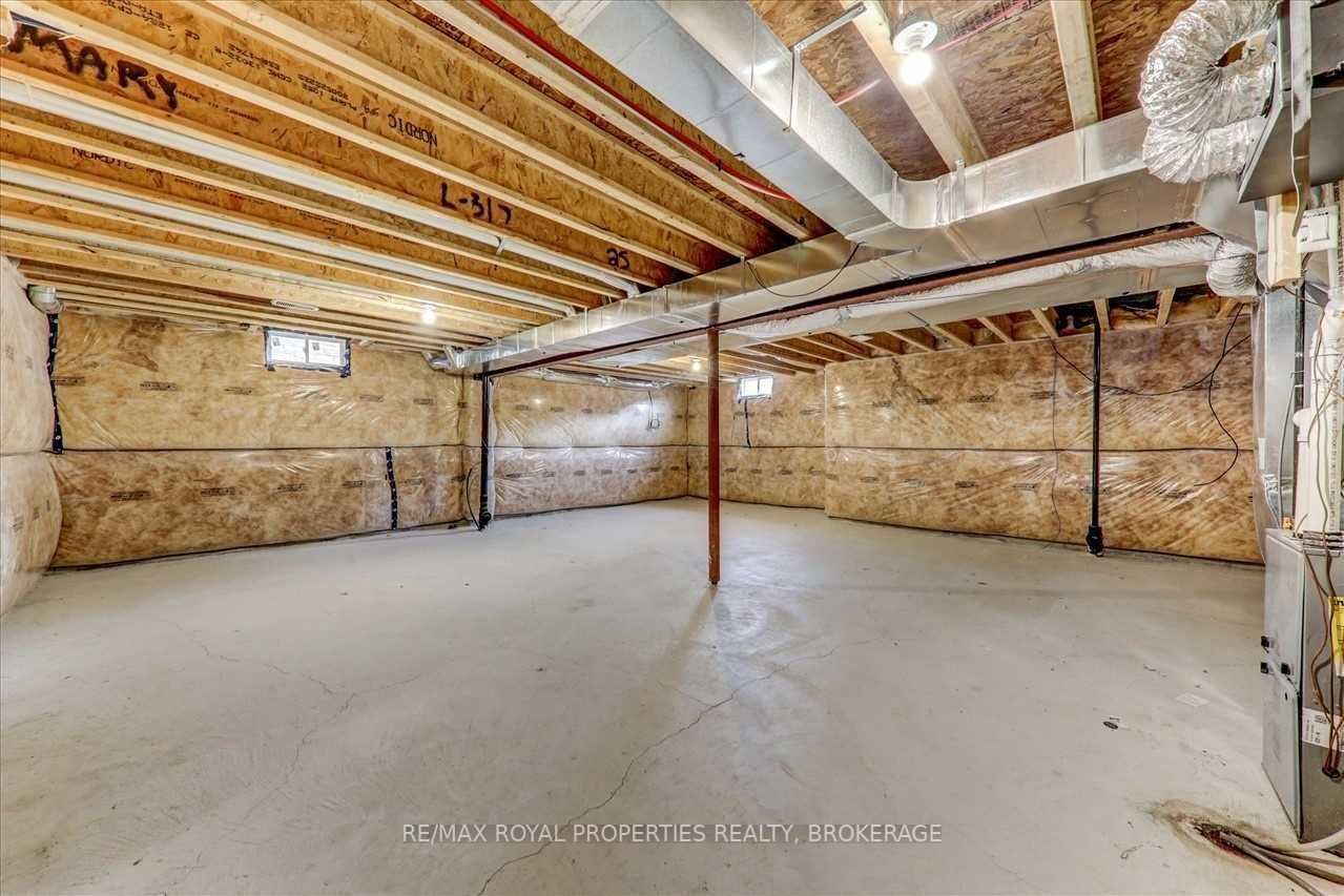17 Jardine St