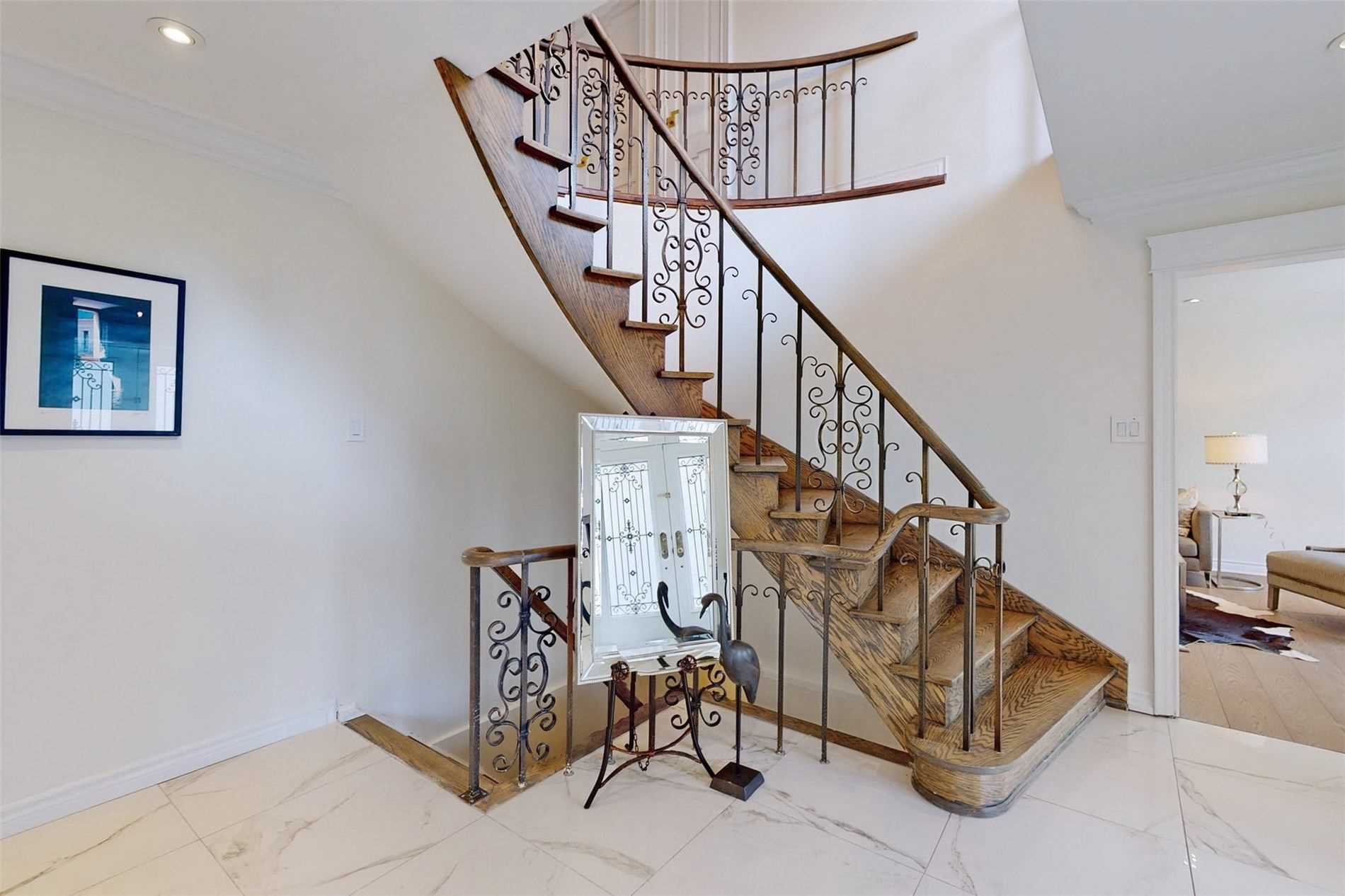 9 Campbell Ave
