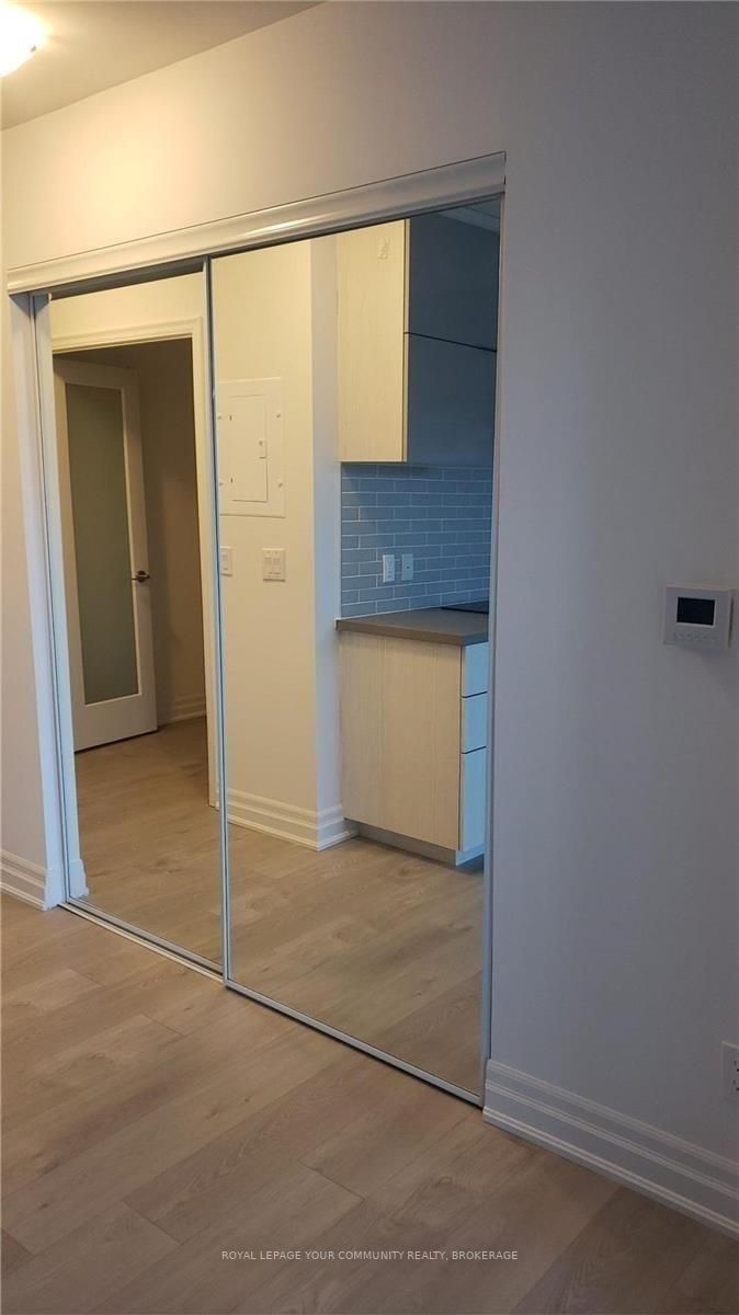 8 Rouge Valley Drive W, #717