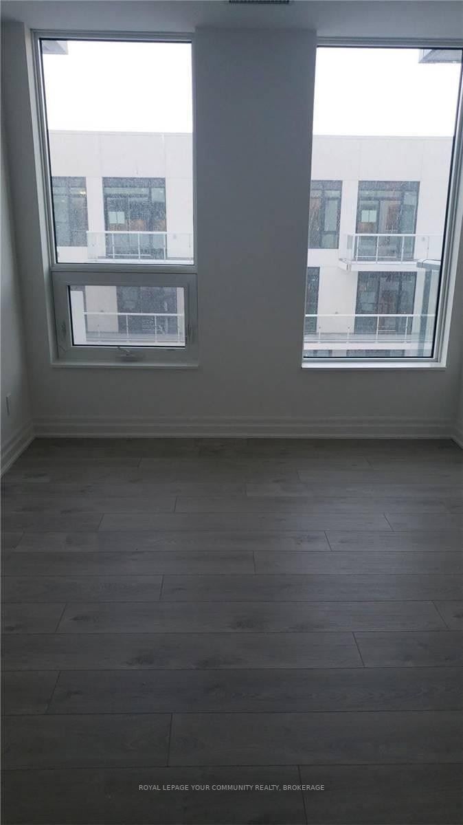 8 Rouge Valley Drive W, #717