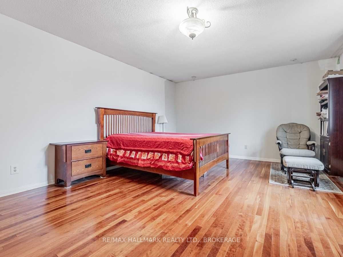 510 Warren Rd