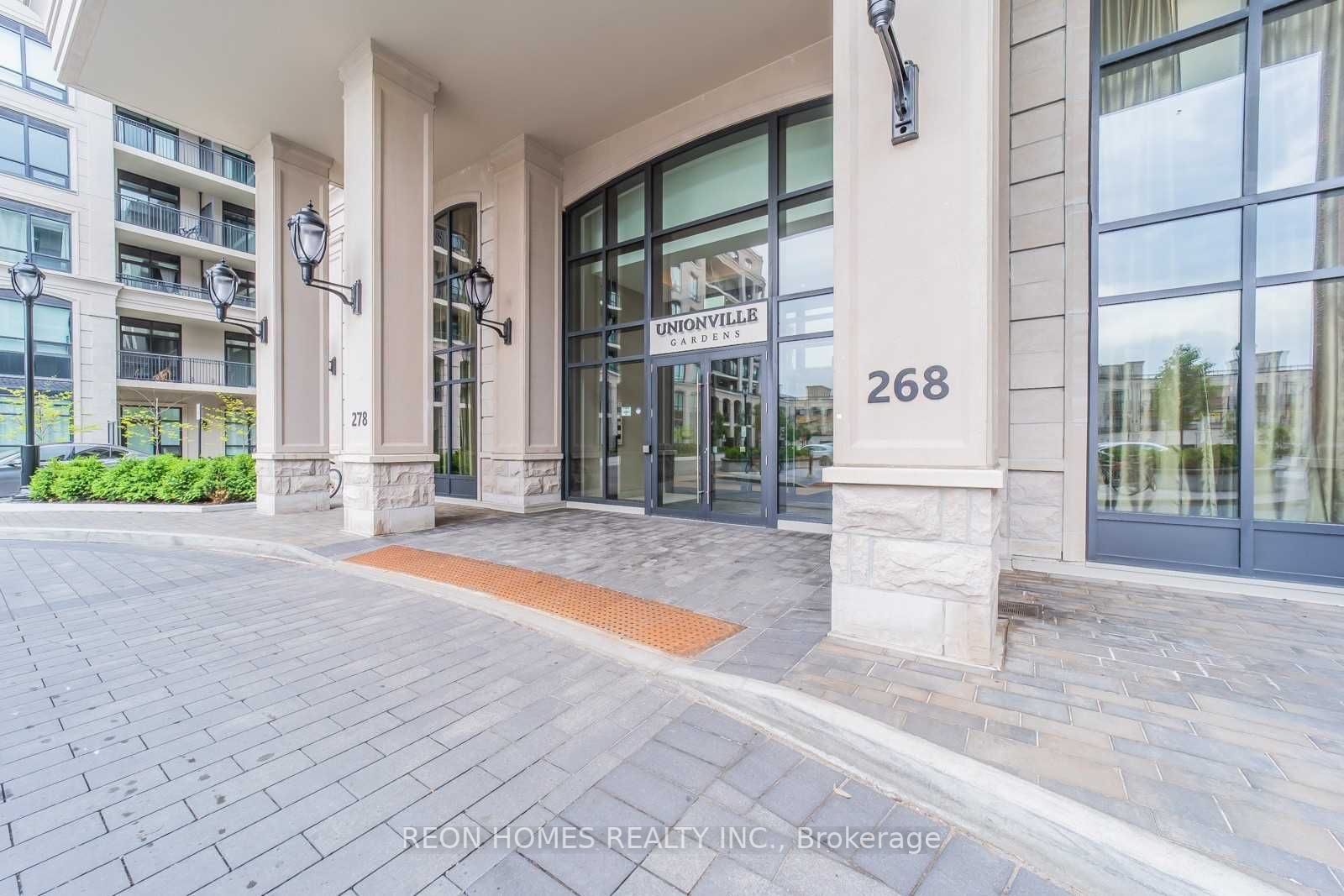 268 Buchanan Dr E, #105W