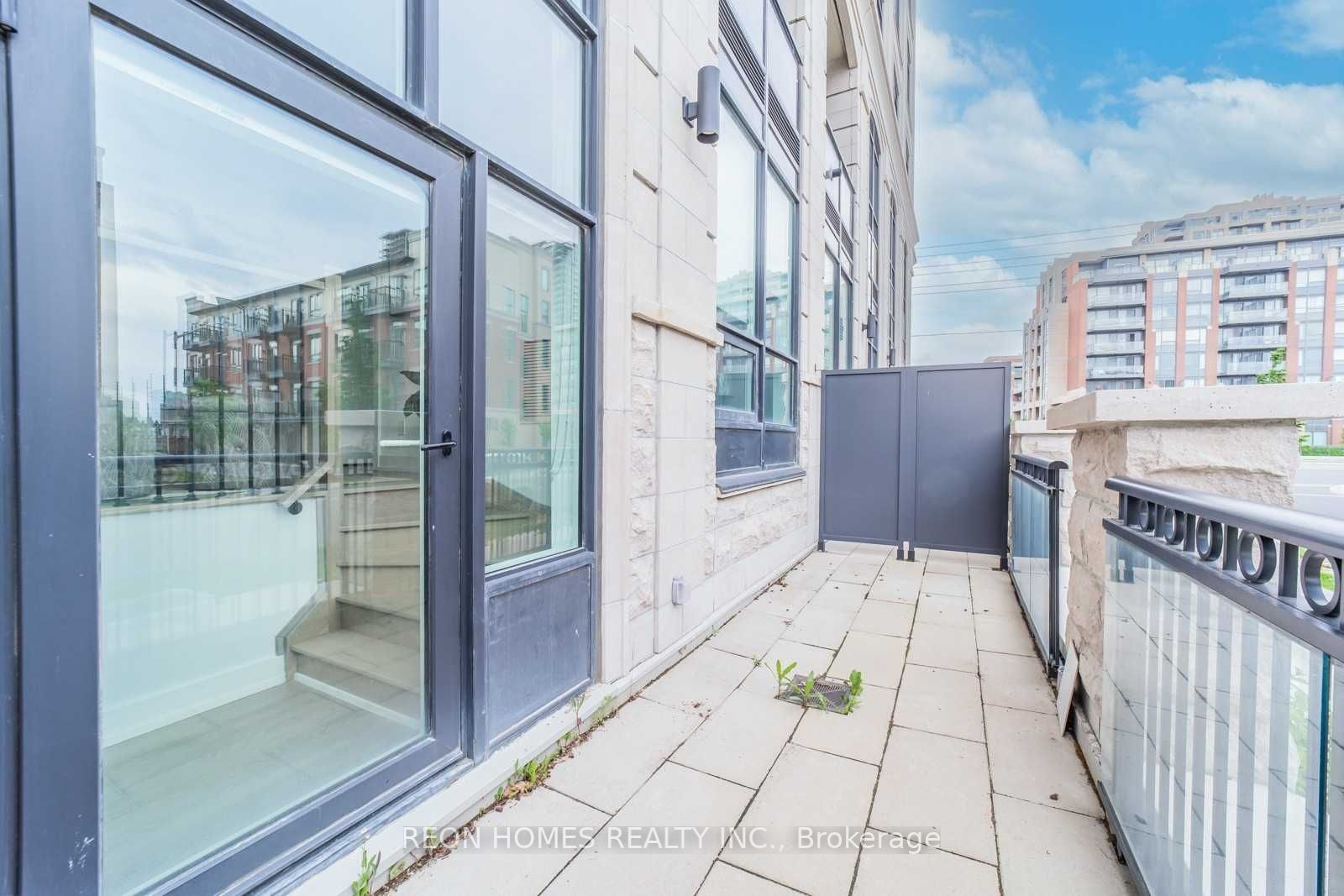 268 Buchanan Dr E, #105W