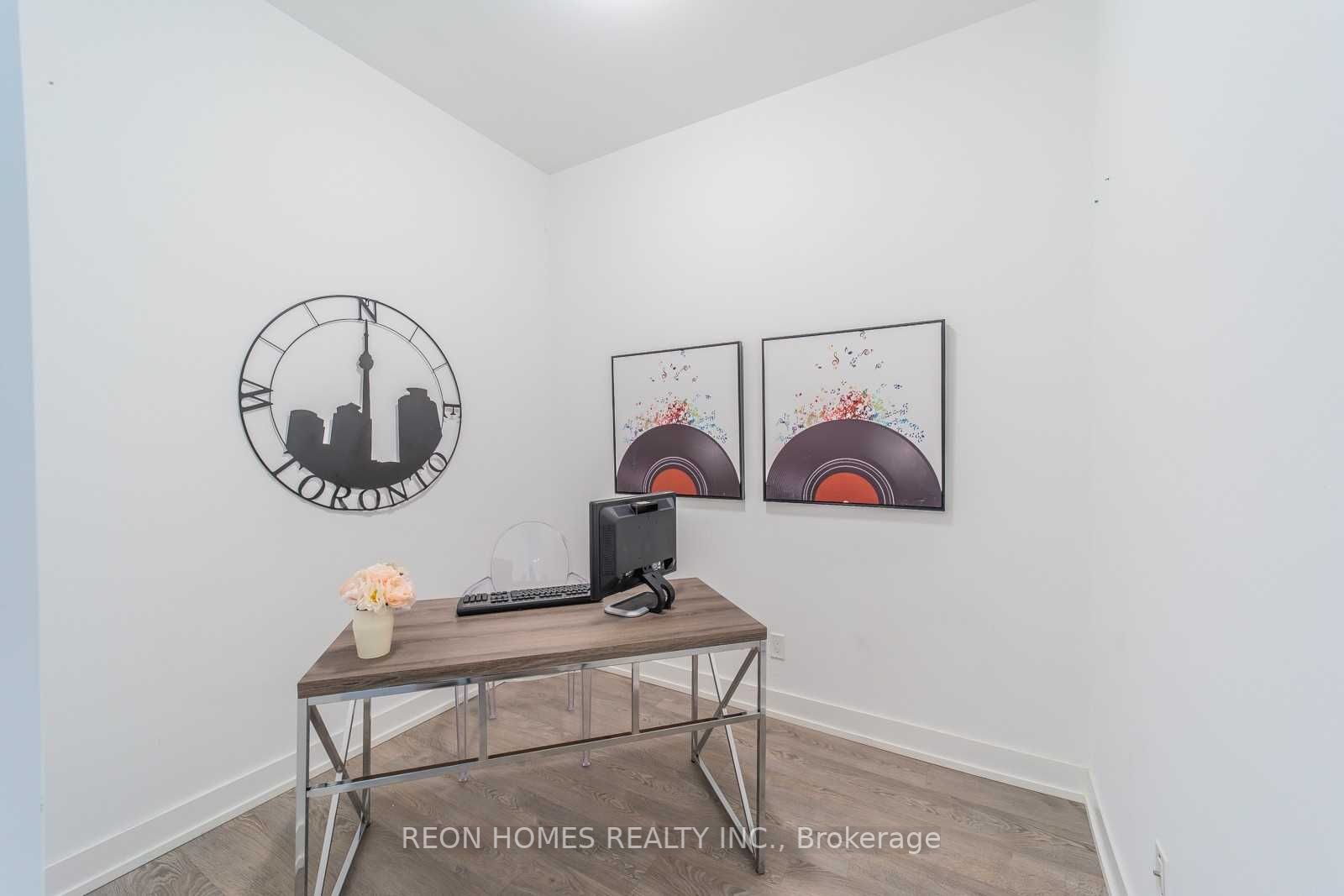 268 Buchanan Dr E, #105W