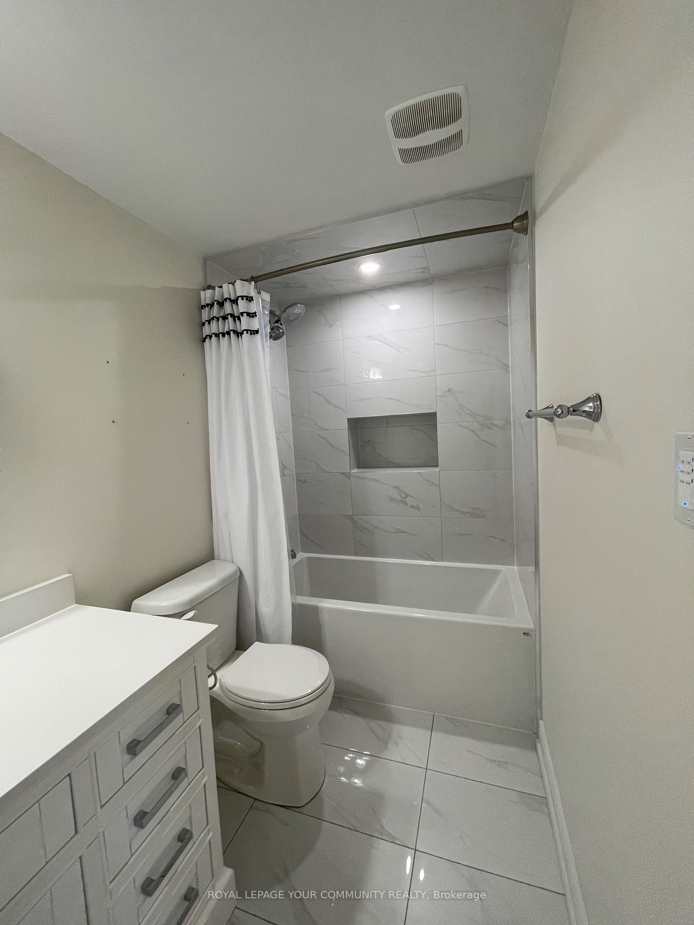 Listing N6048492 - Large Photo # 9