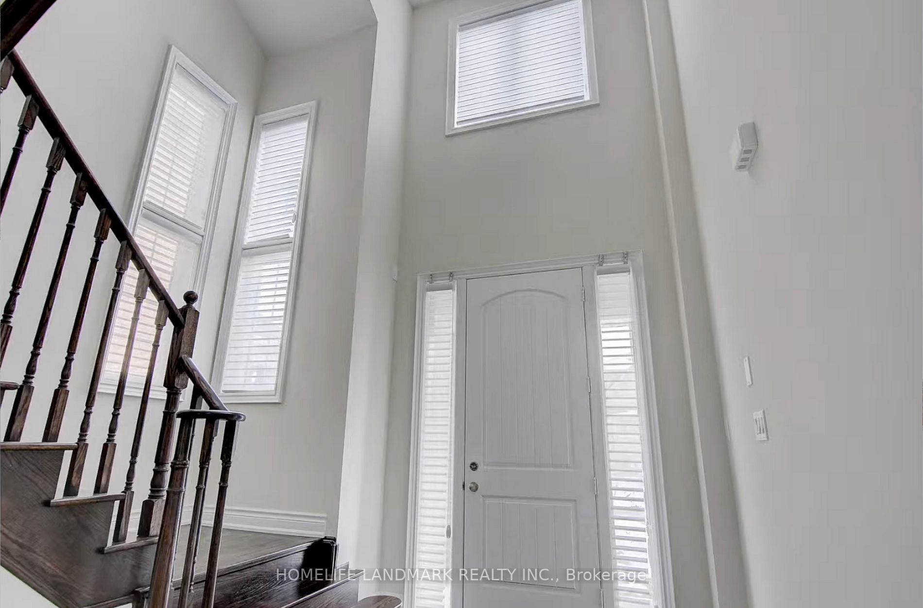 Listing N6048640 - Large Photo # 3