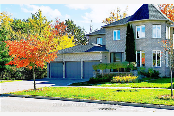 57 Canyon Hill Ave, Richmond Hill
