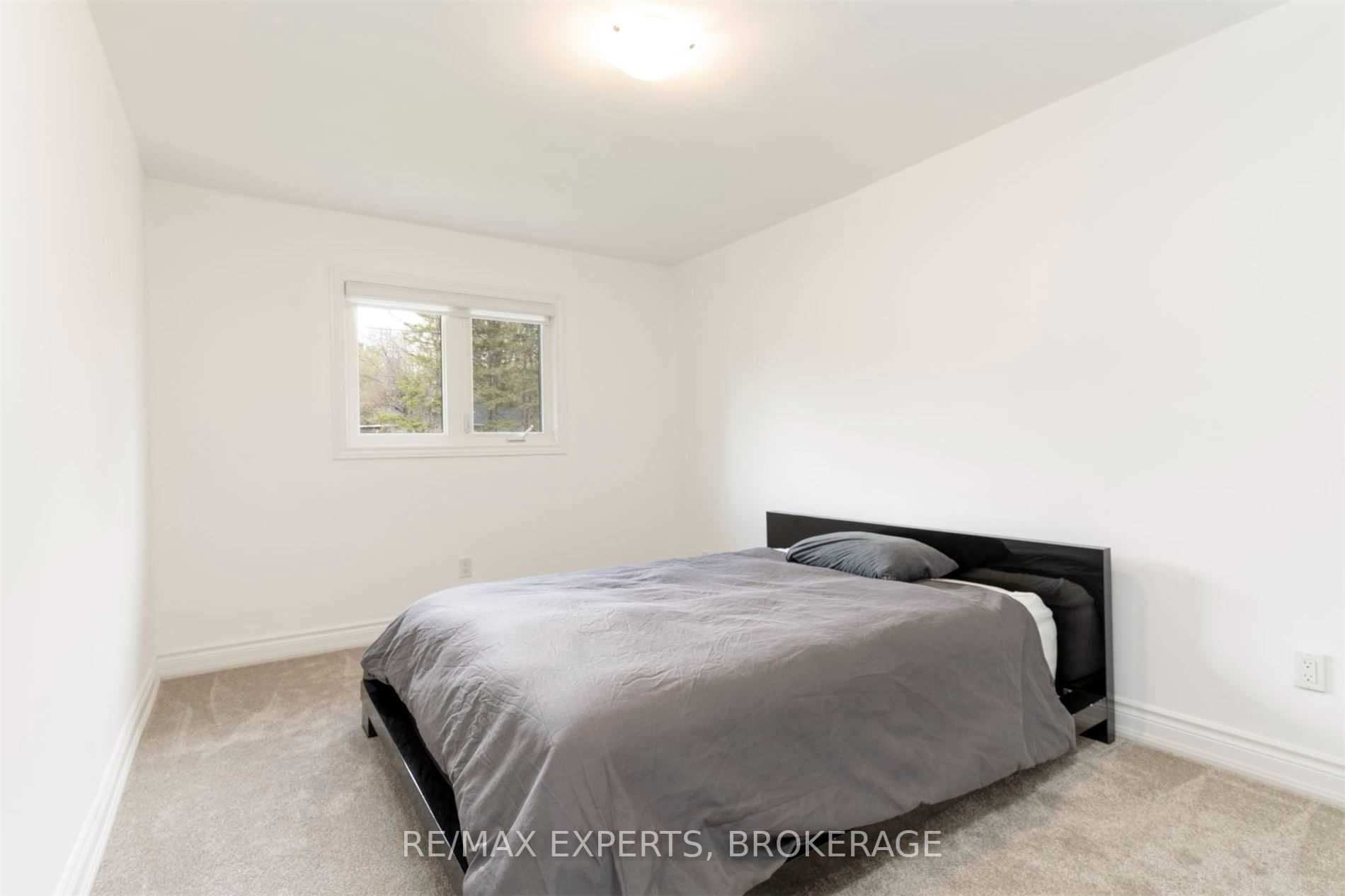 967 Gilmore Ave