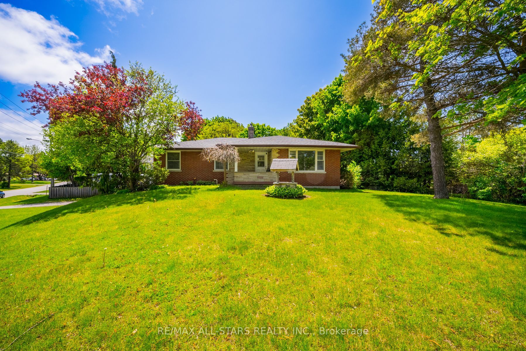 18 Tindall Lane