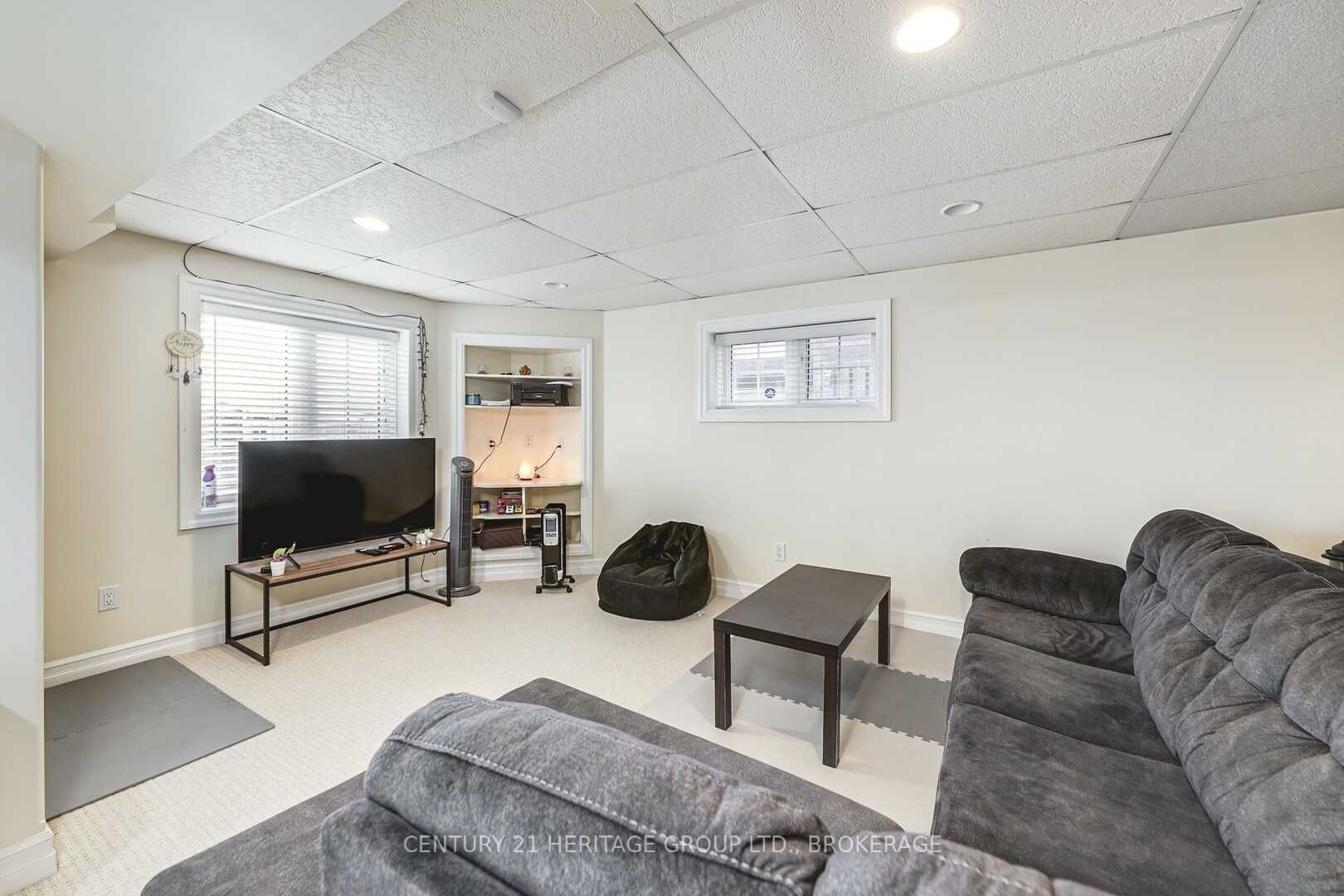 116 Metcalfe Dr
