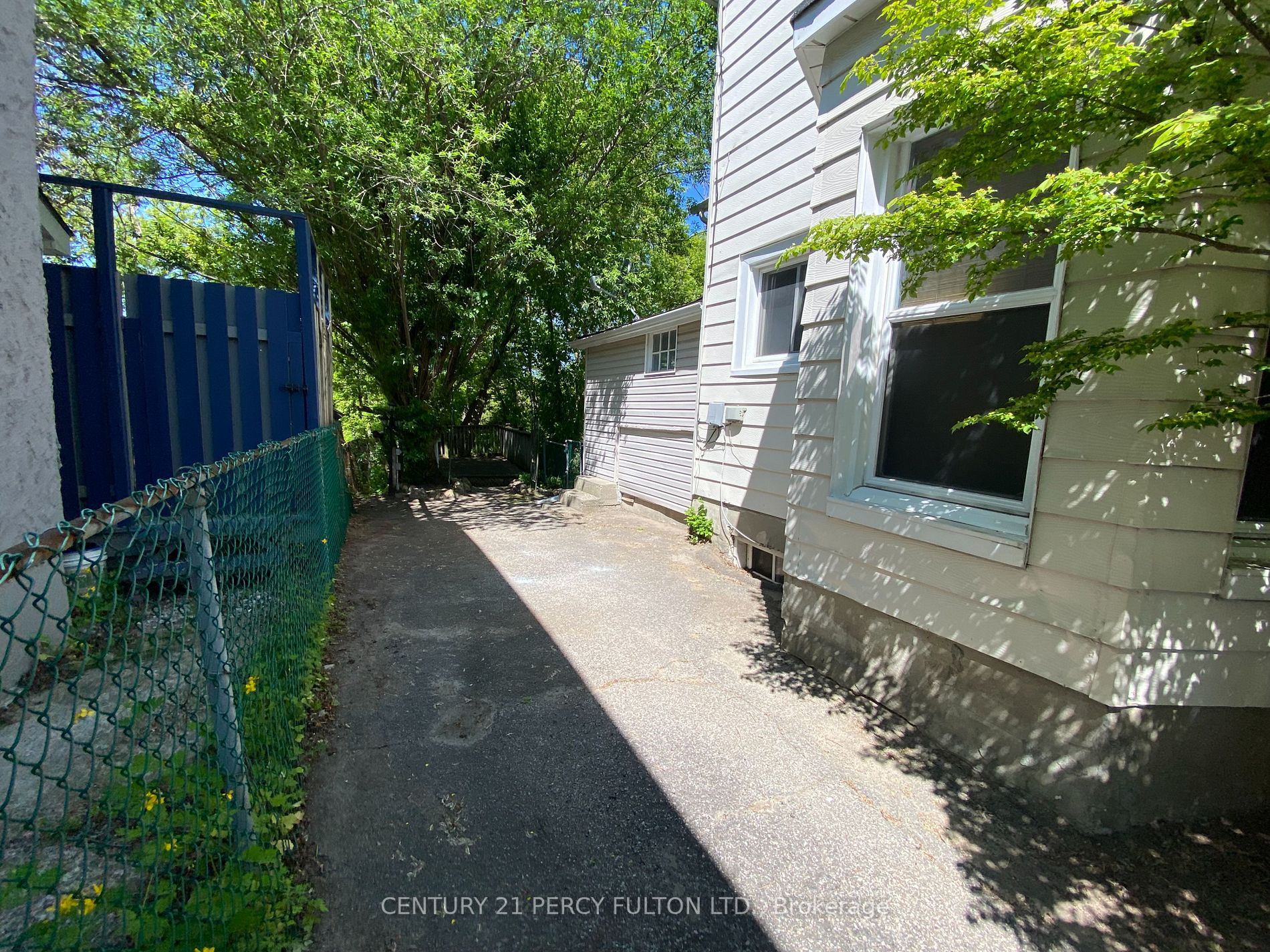 Listing N6049700 - Large Photo # 8