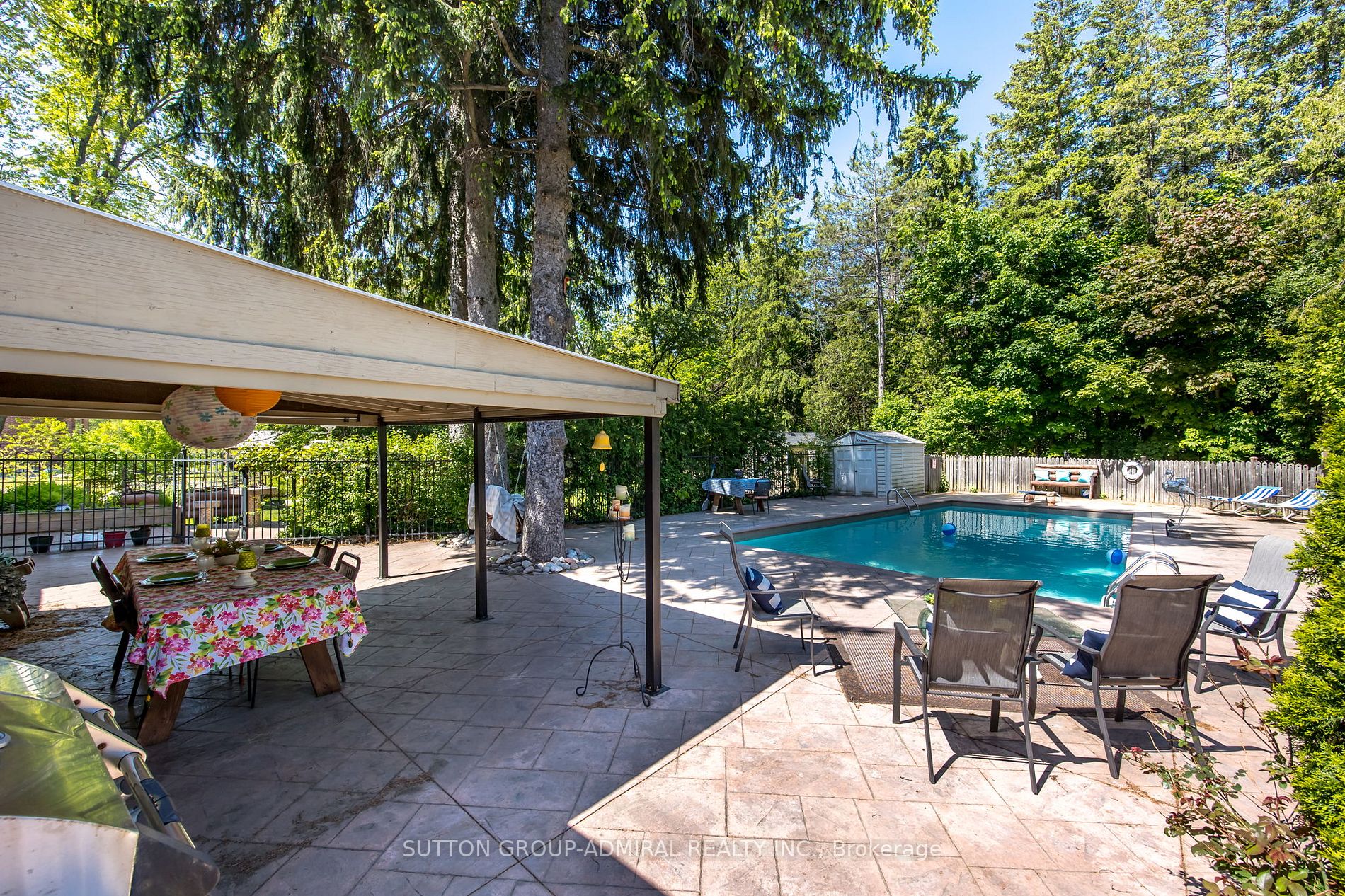 117 Arnold Cres