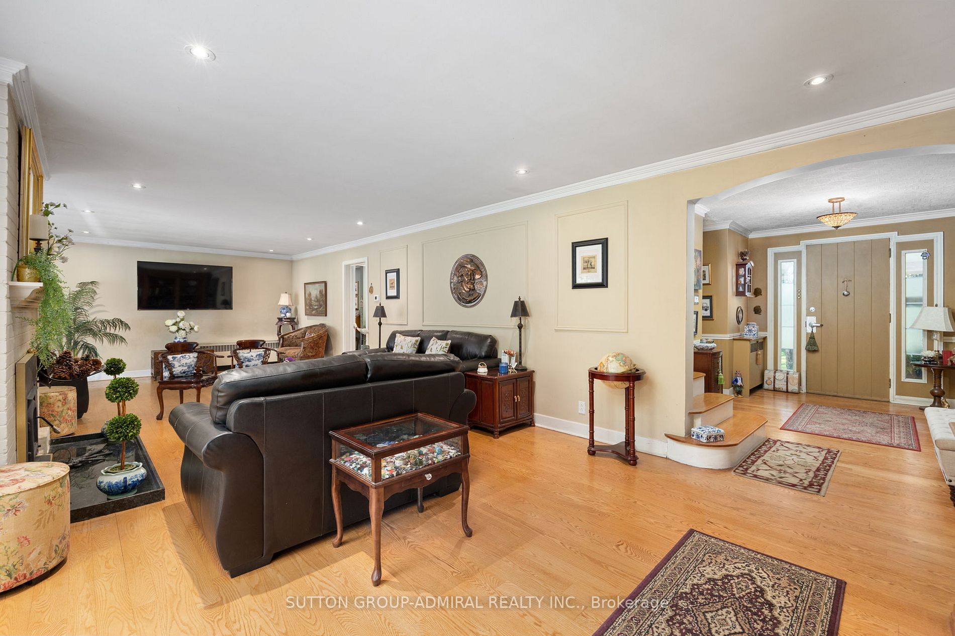 117 Arnold Cres