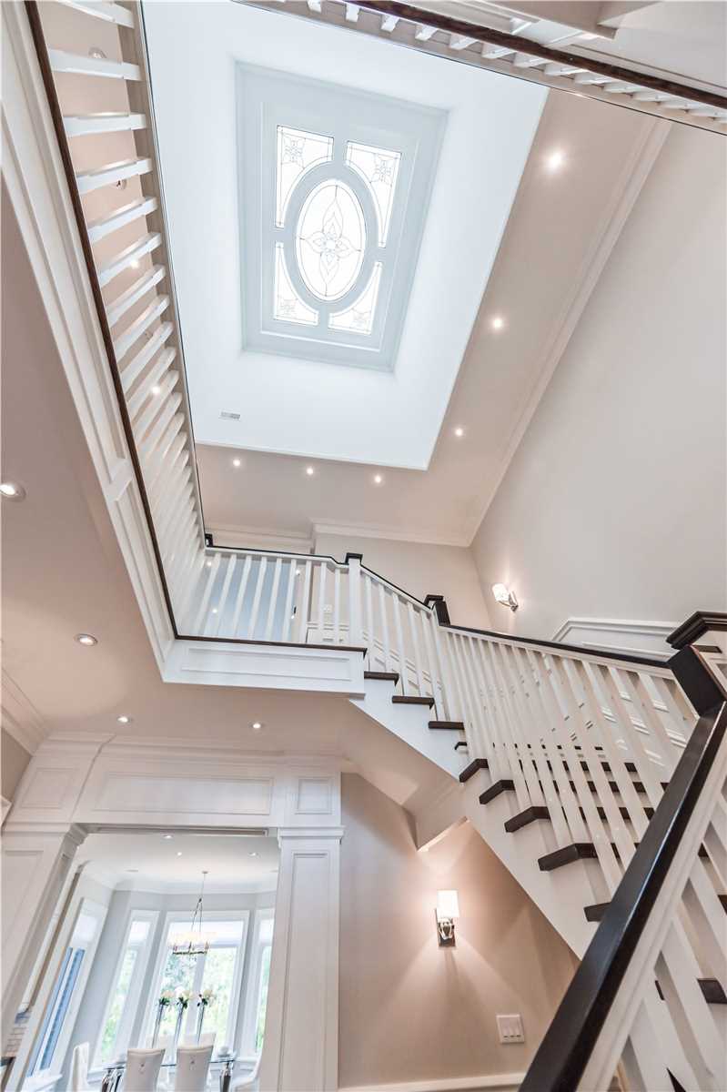 148 Hillsview Drive