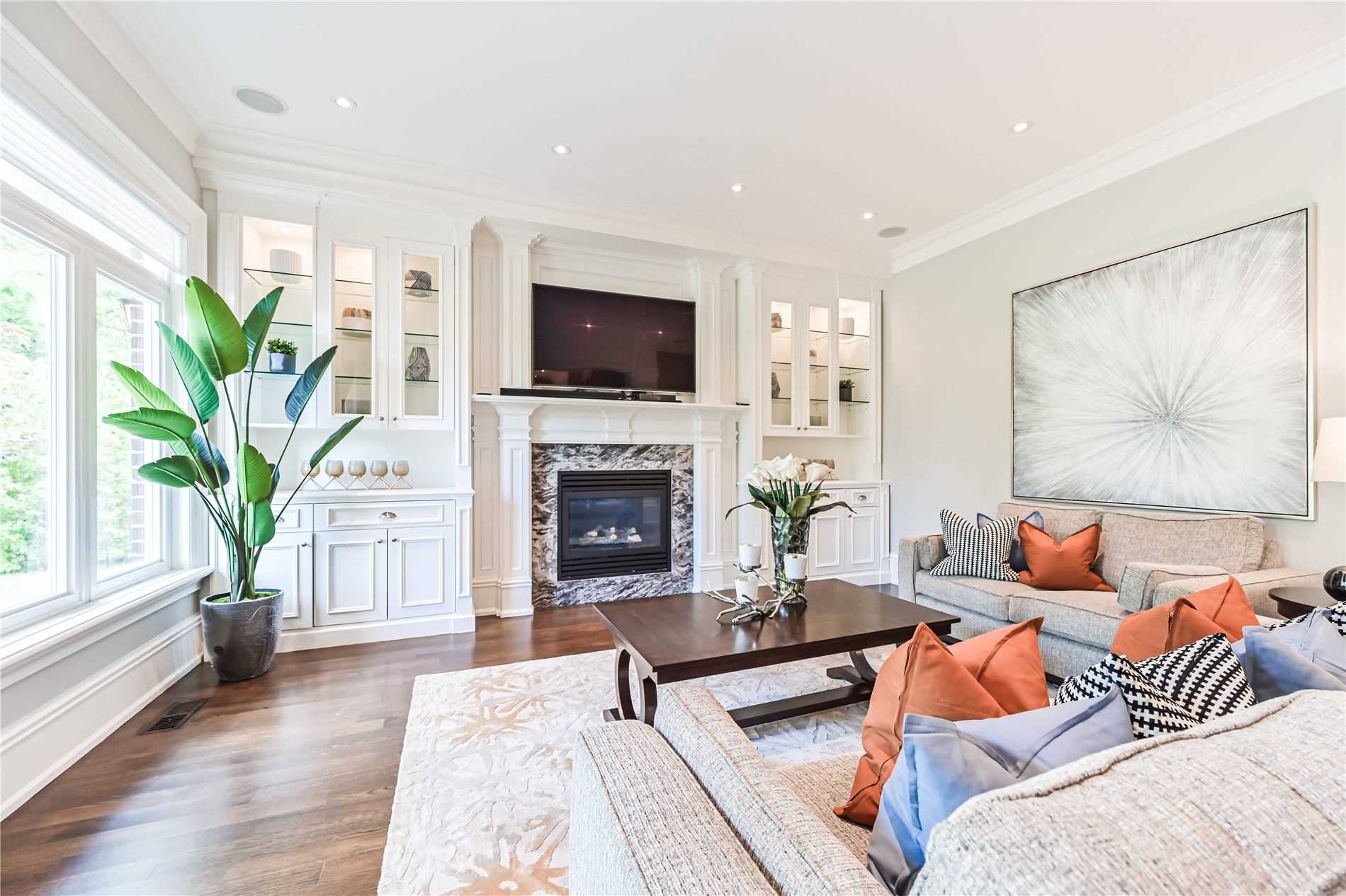 148 Hillsview Drive