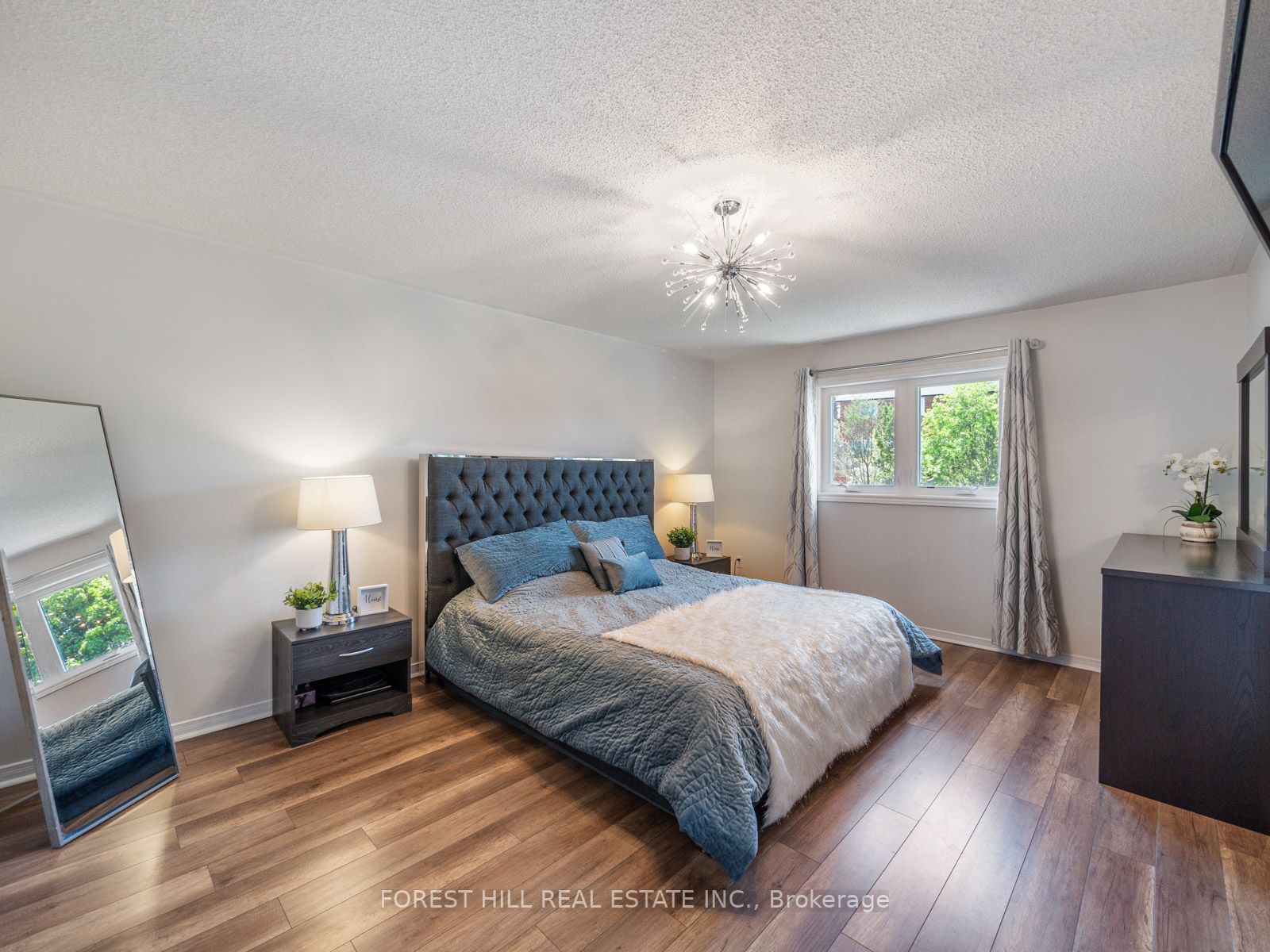 Listing N6049980 - Large Photo # 19