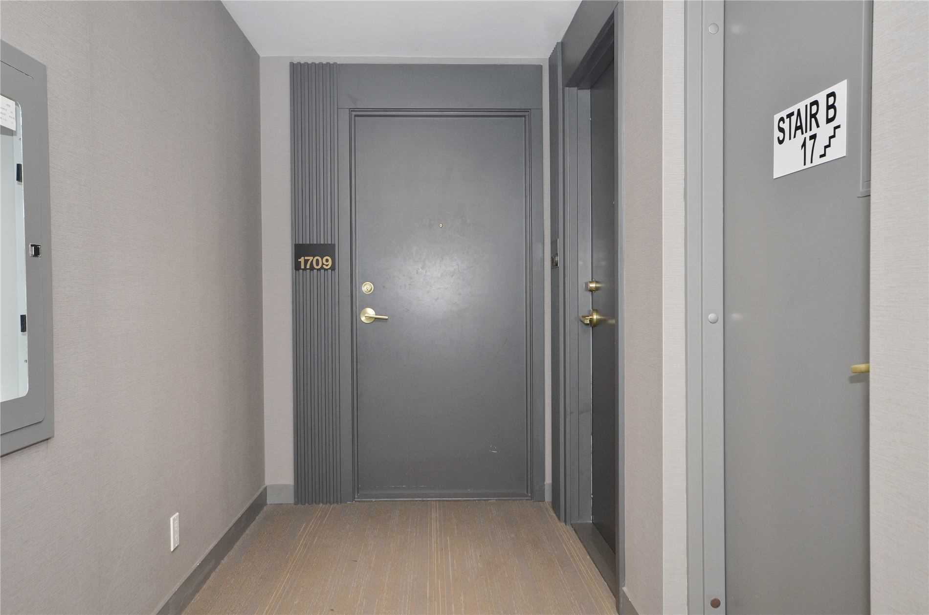 898 Portage Pkwy, #1709