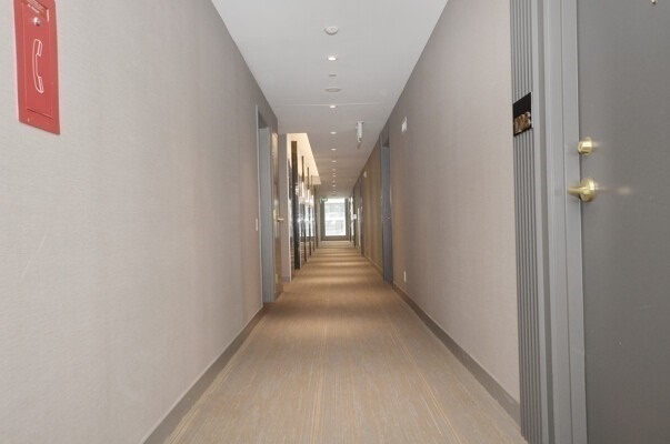 898 Portage Pkwy, #1709