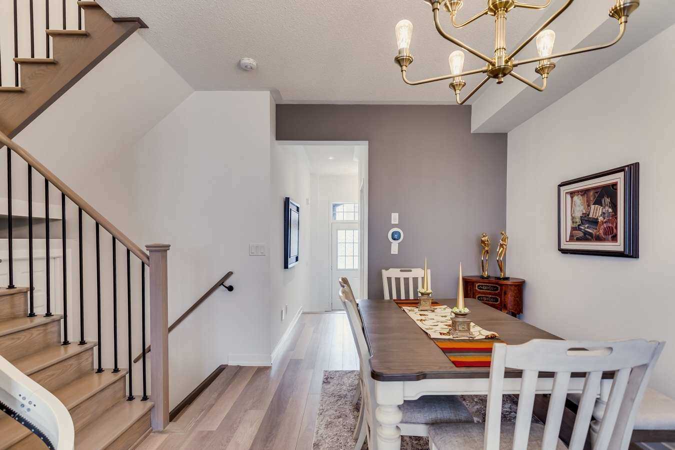 59 Dundonald Trail