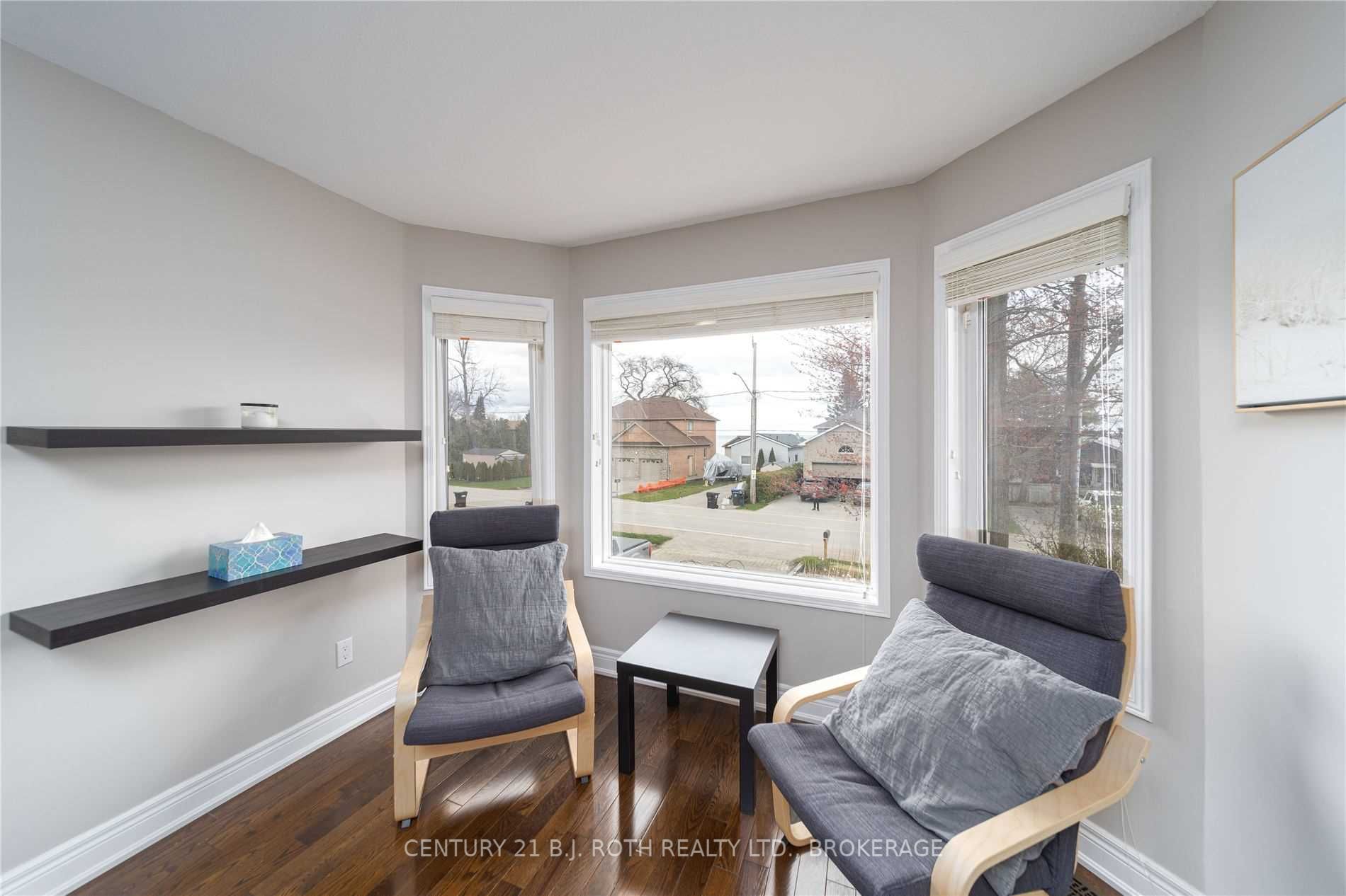 2282 Crystal Beach Rd