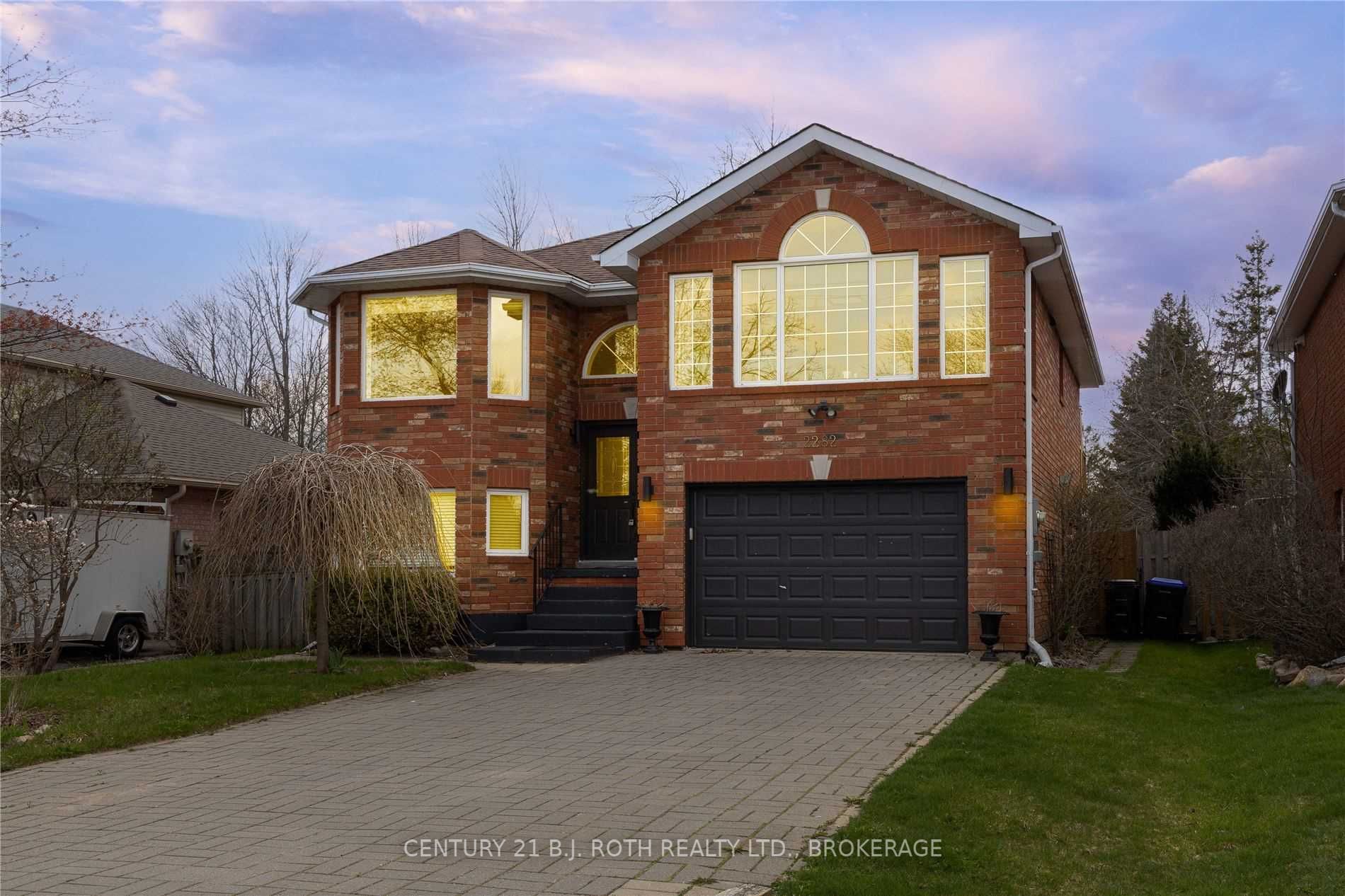 2282 Crystal Beach Rd