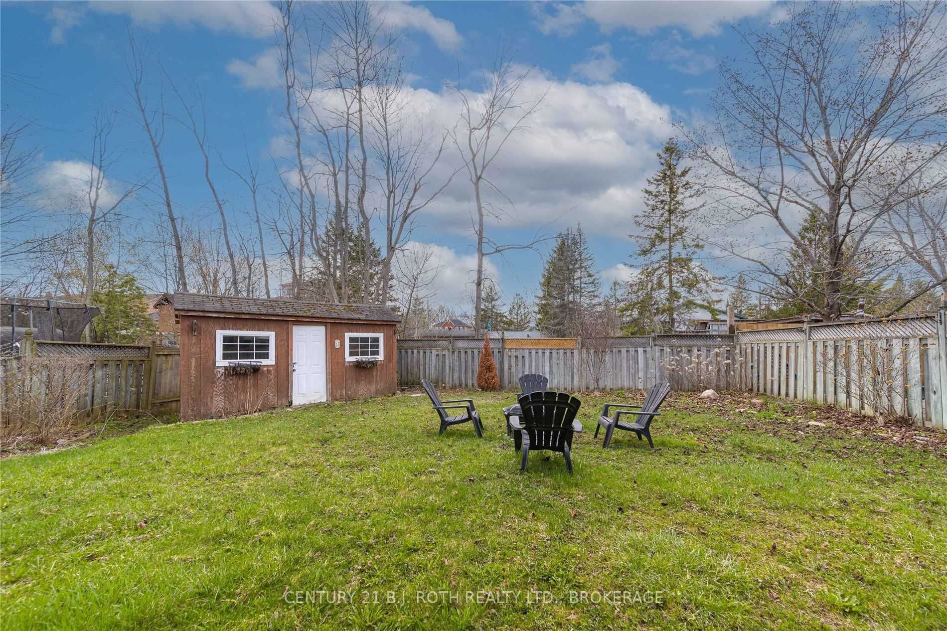 2282 Crystal Beach Rd
