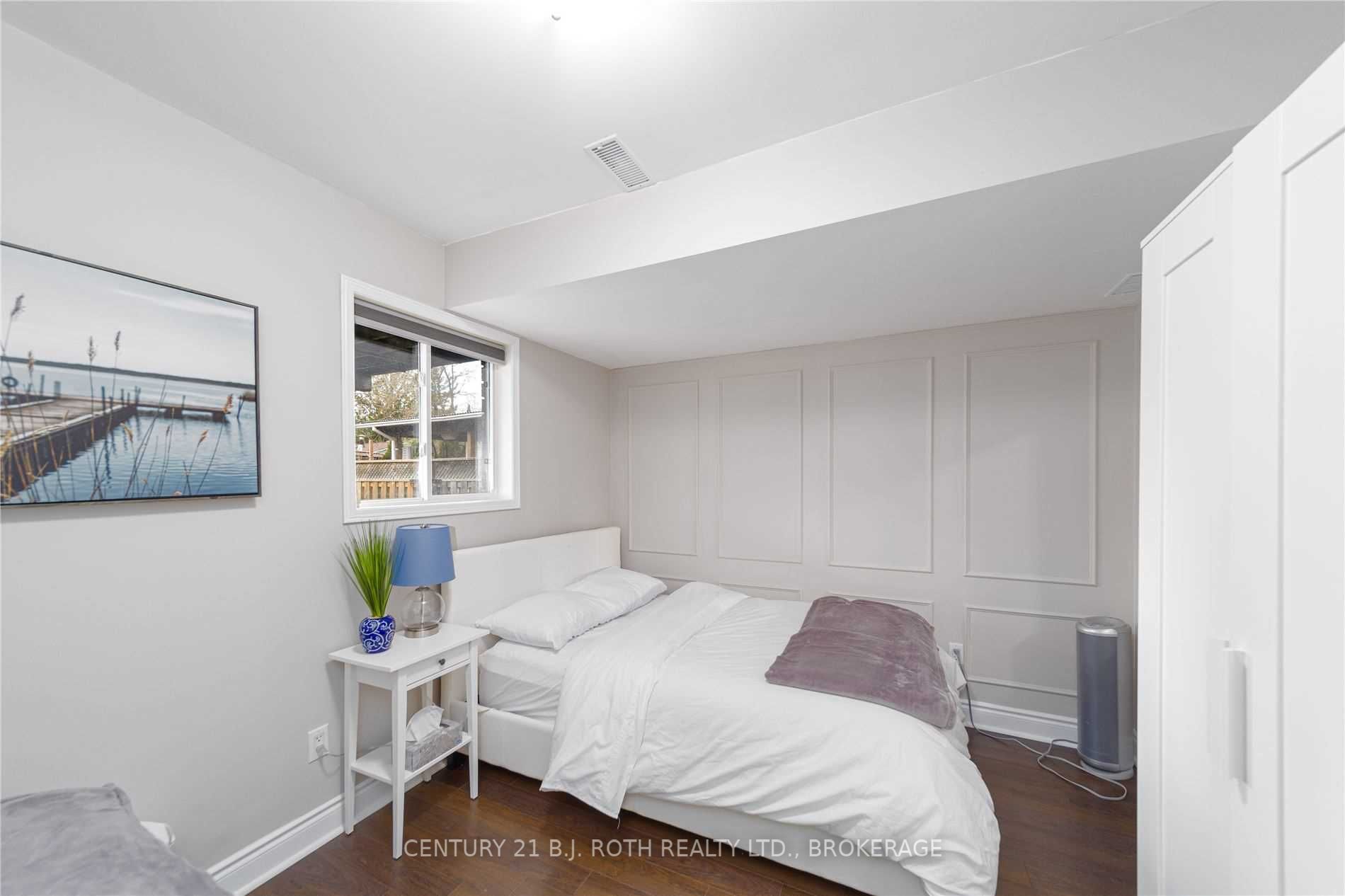 2282 Crystal Beach Rd