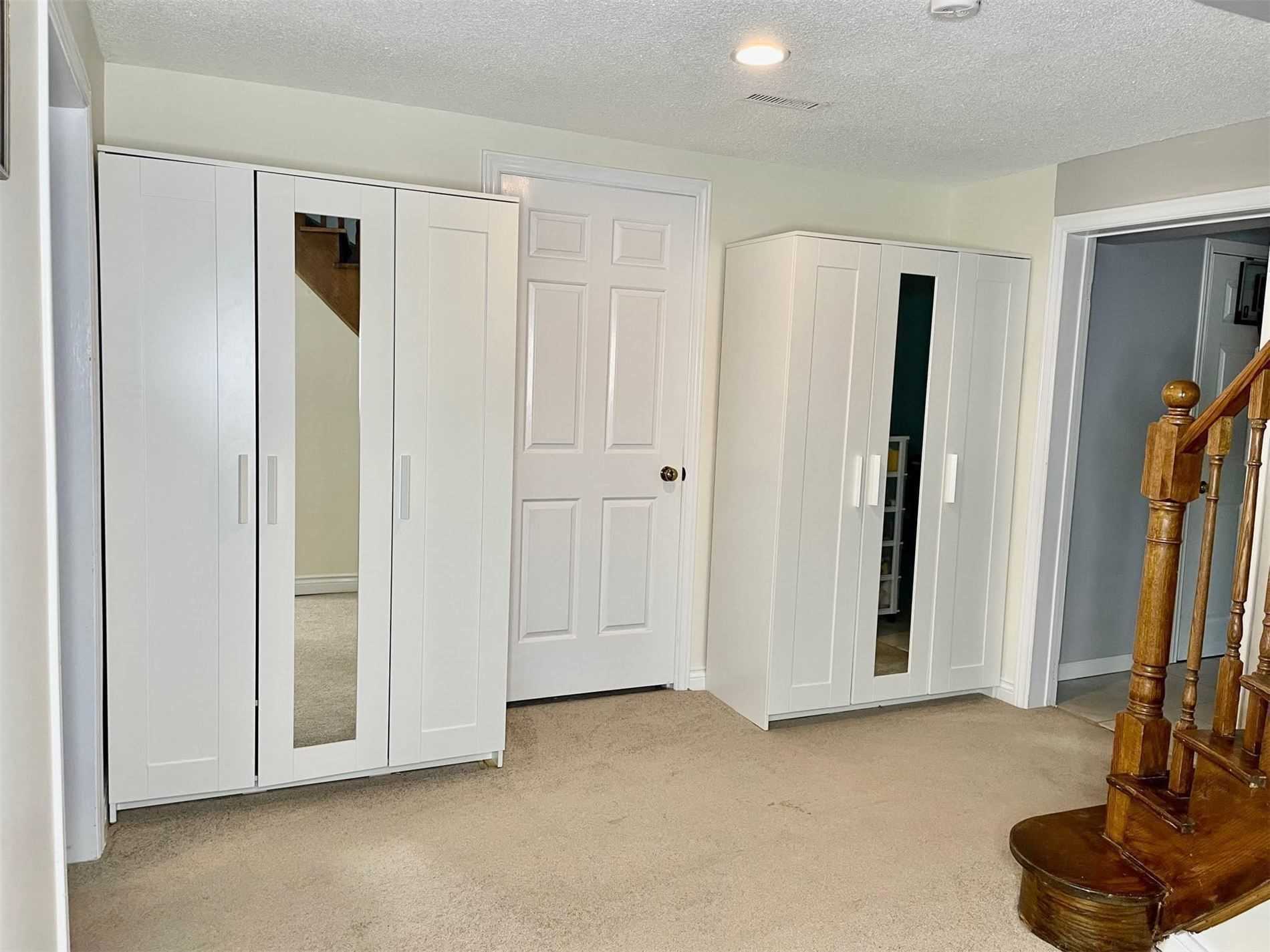 5 Willis Drive