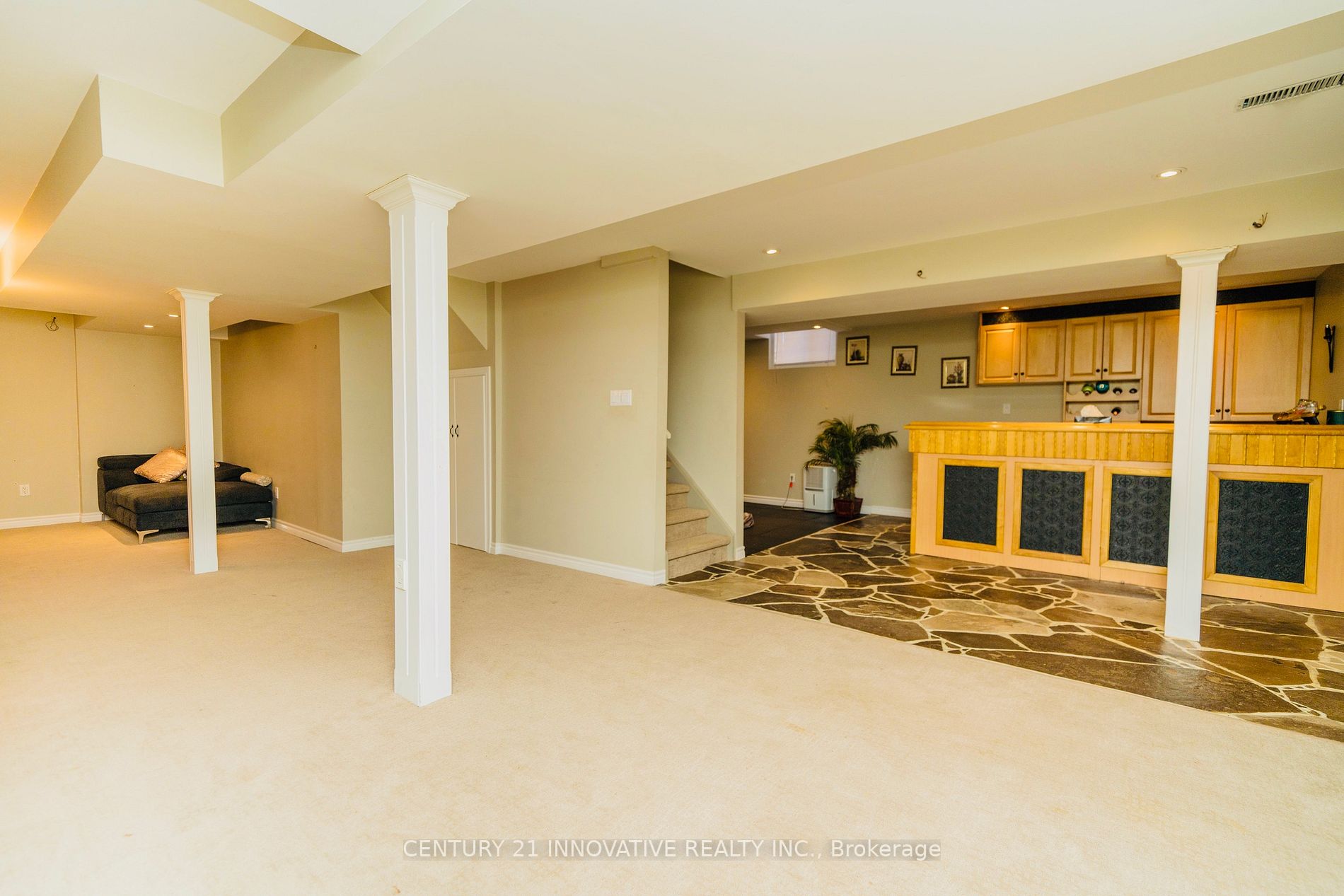 40 Norbury Dr