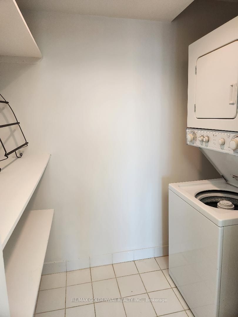 7825 Bayview Avenue, #722