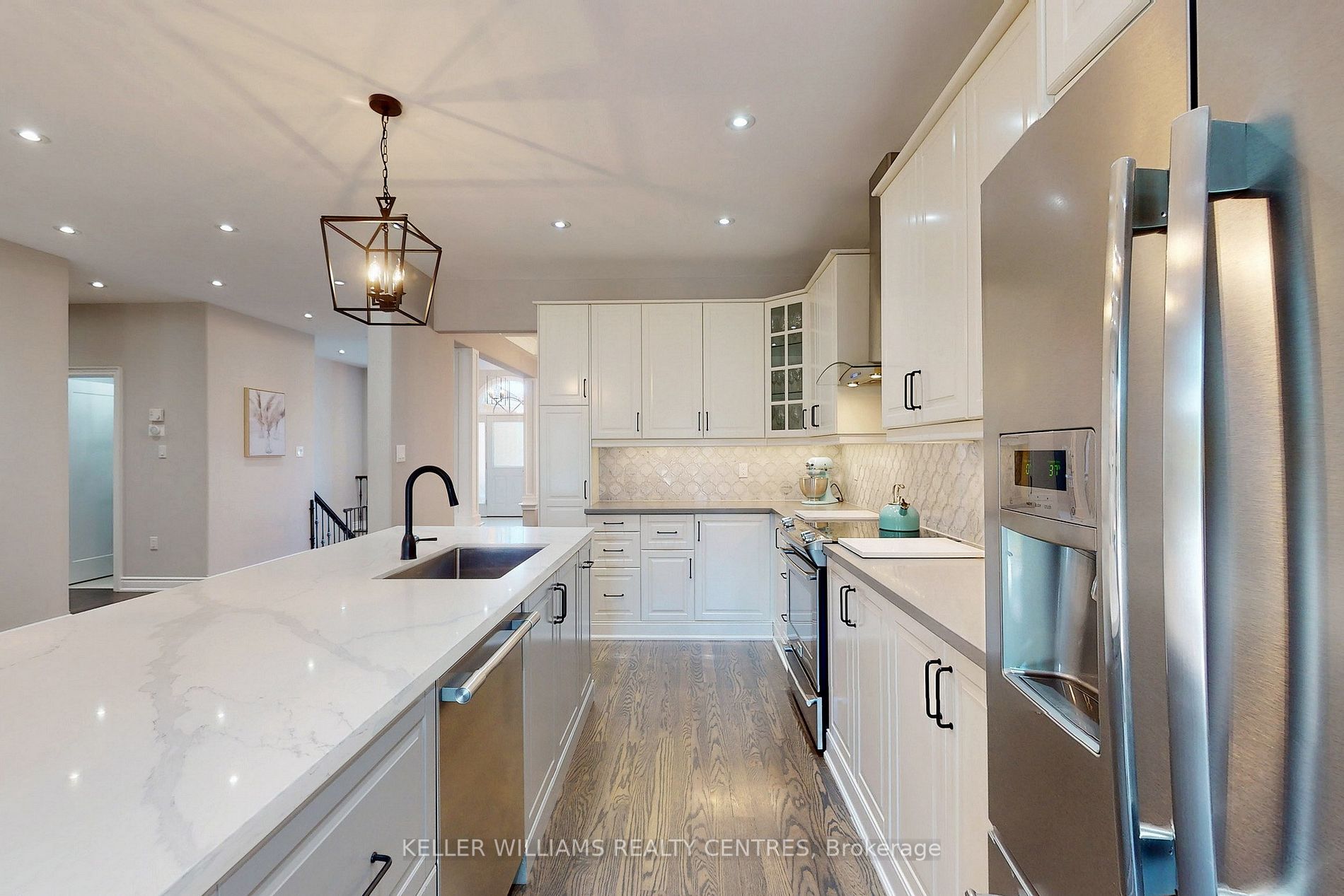 53 Gardiner Dr
